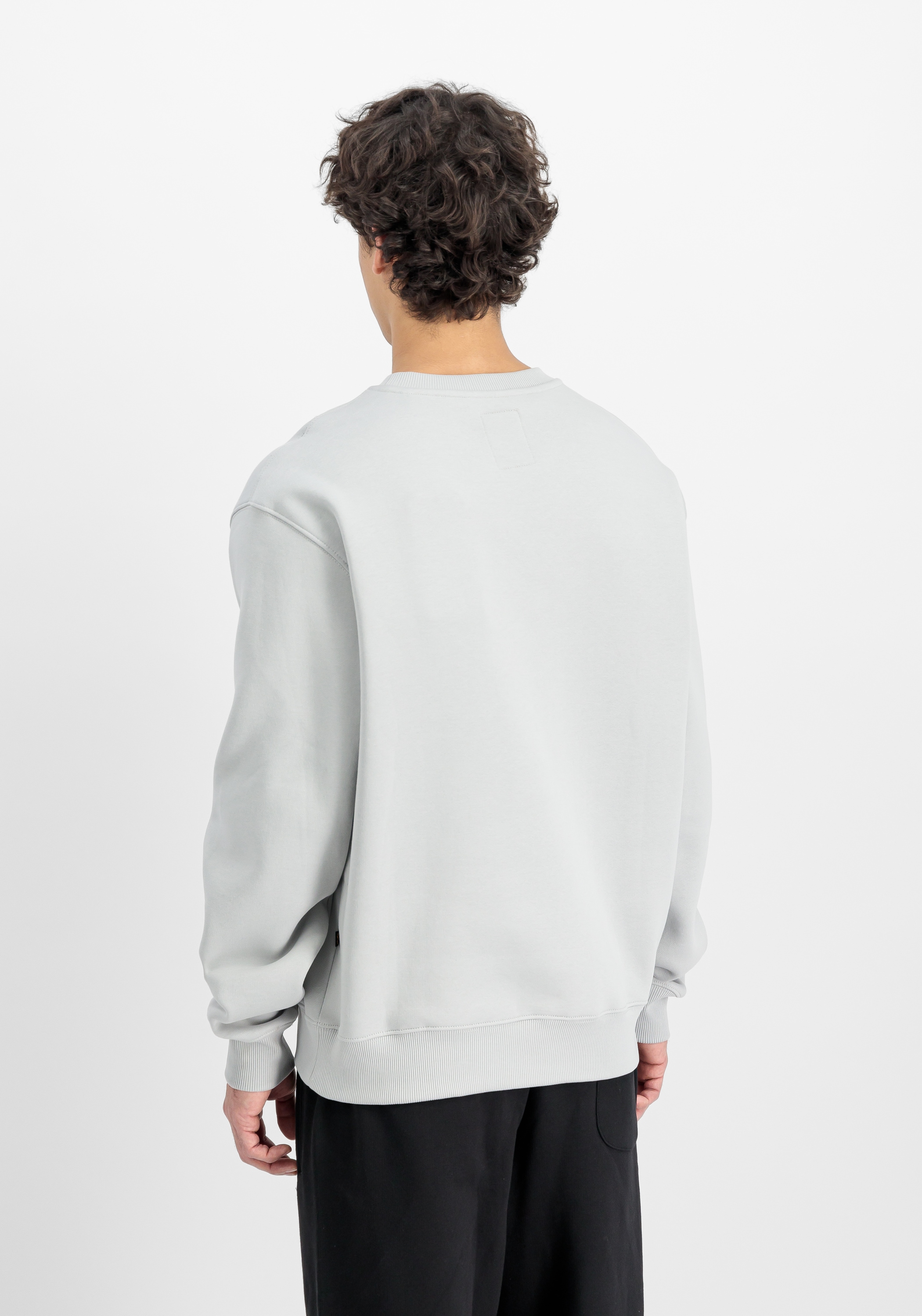 Alpha Industries Sweater »Studio Edition Vibe Sweatshirt«
