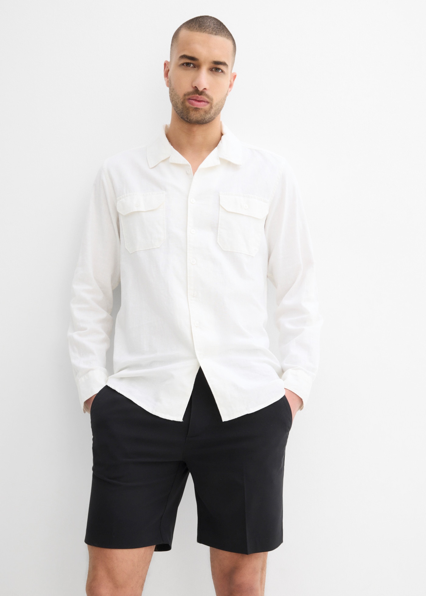 bonprix Shorts  eleganter Stil, klassische Passform, mit Bügelfalten