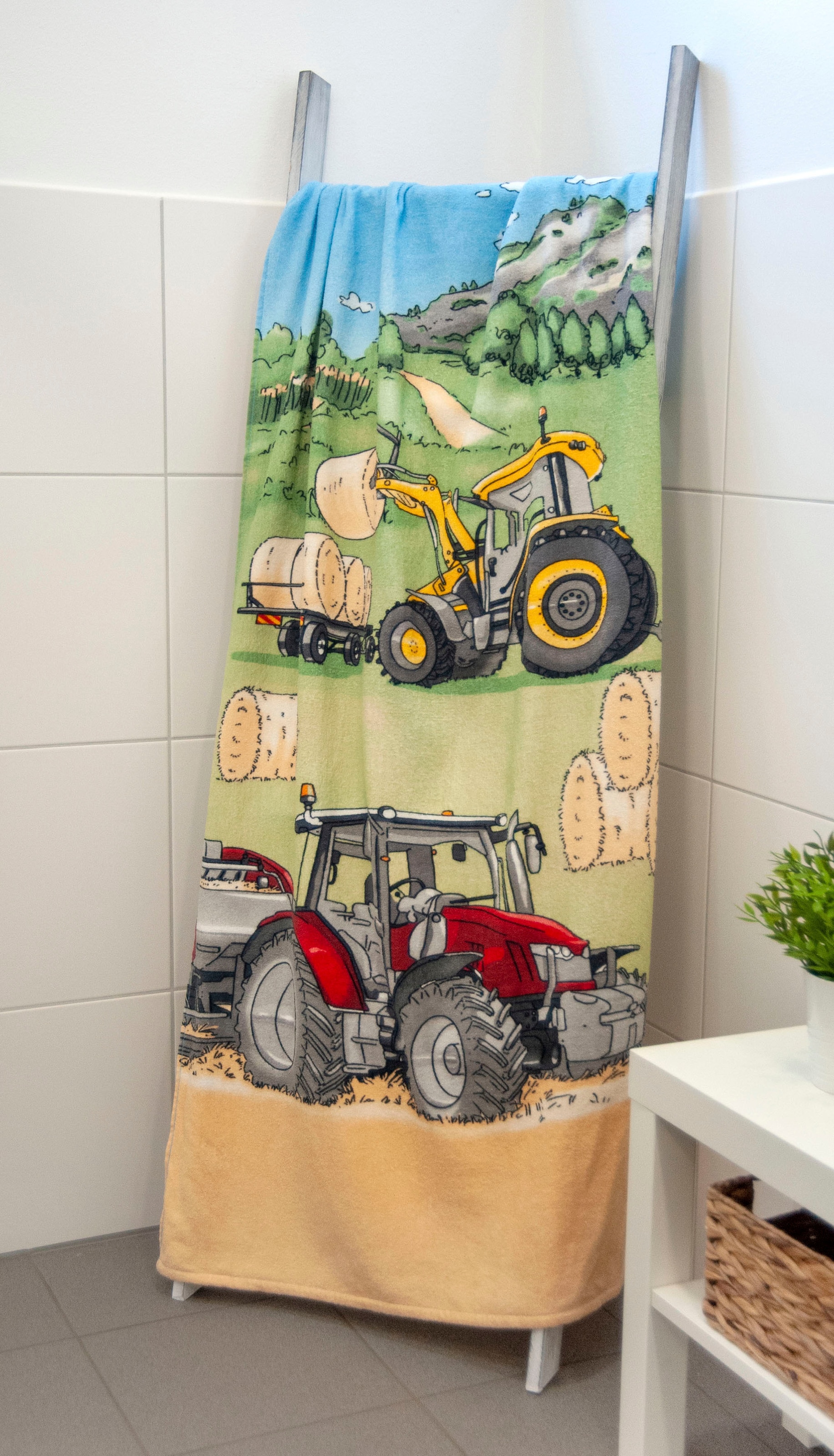 Herding Young Collection Badetuch »Traktor«, (1 St., Badetuch 75 x 150 cm), hochfarbig bedruckt