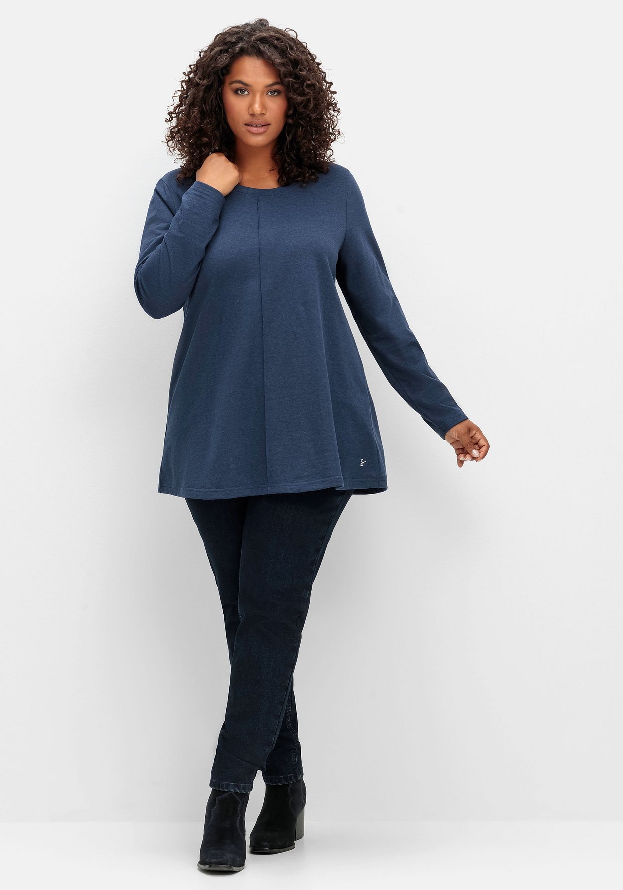 Sheego Langarmshirt »Fein meliertes Langarmshirt in A-Linie, mit Rundhals«