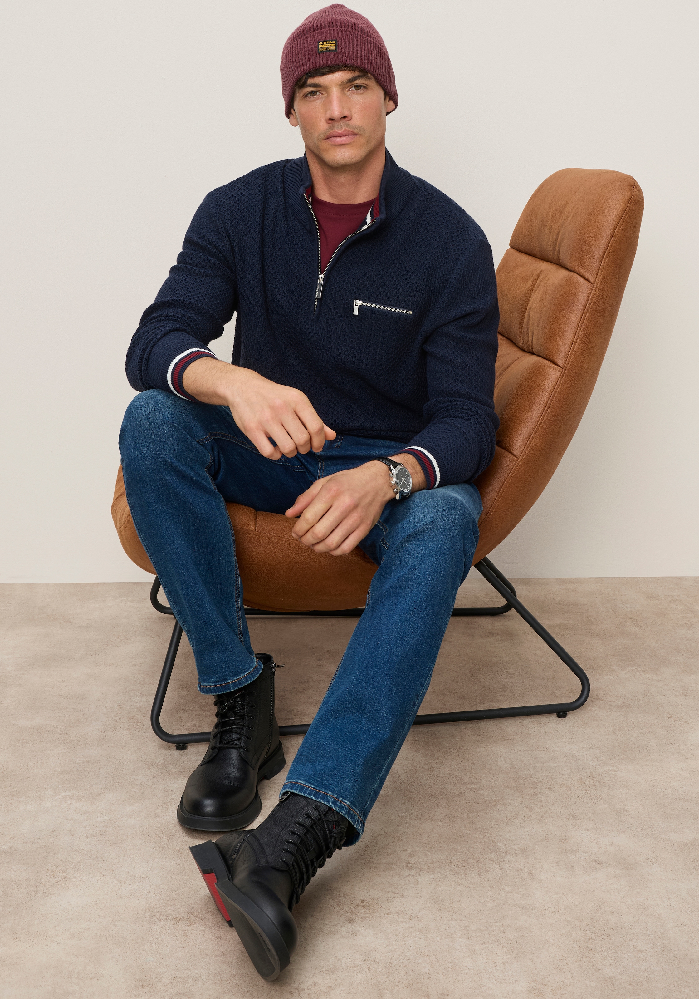 Bruno Banani Troyer »mit besonderem Charakter« Ausdrucksstarke Struktur für eine hochwertige Optik. Modische Details