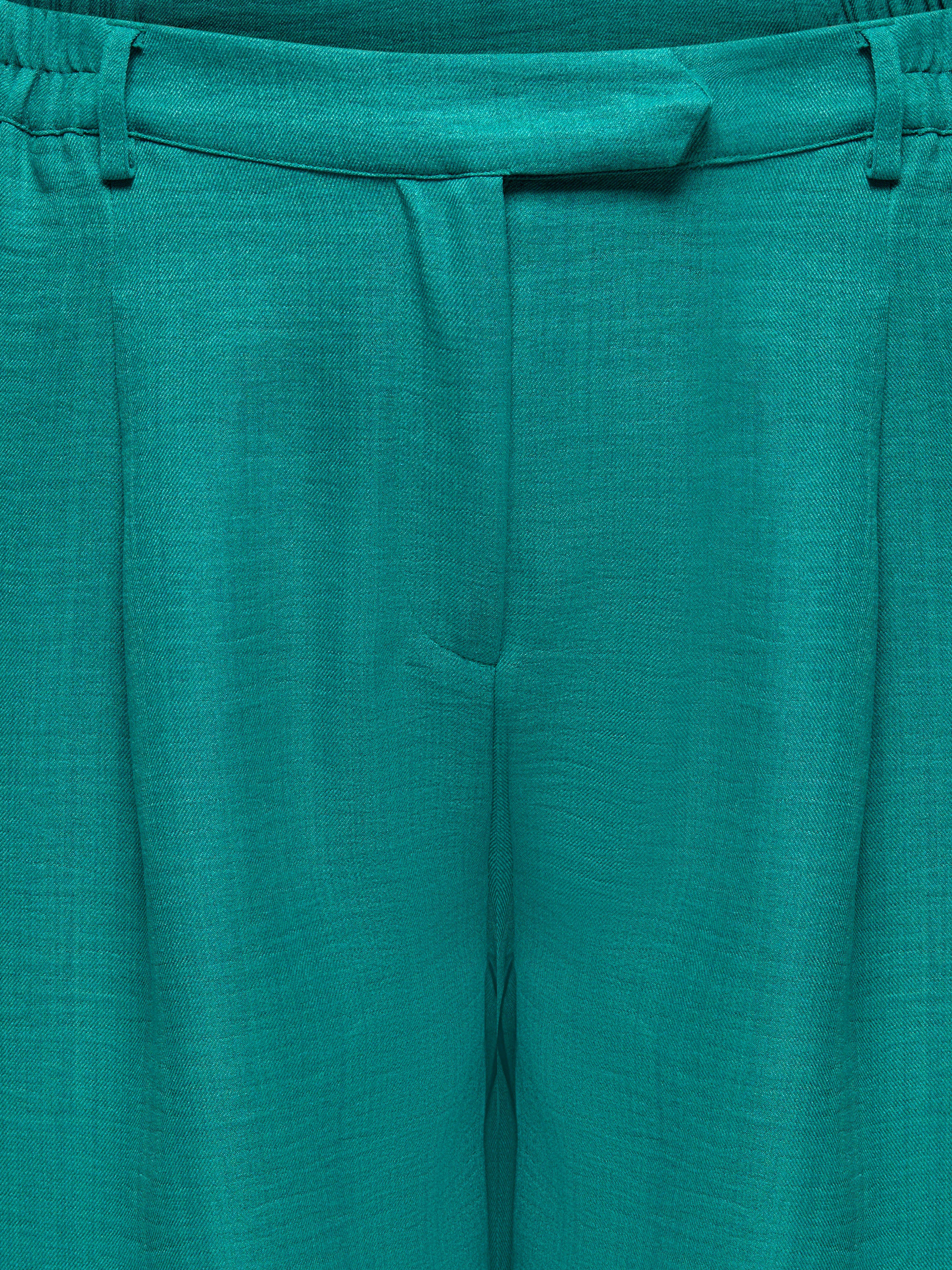ONLY CARMAKOMA Shorts »CARBAY BERMUDA SHORTS WVN«