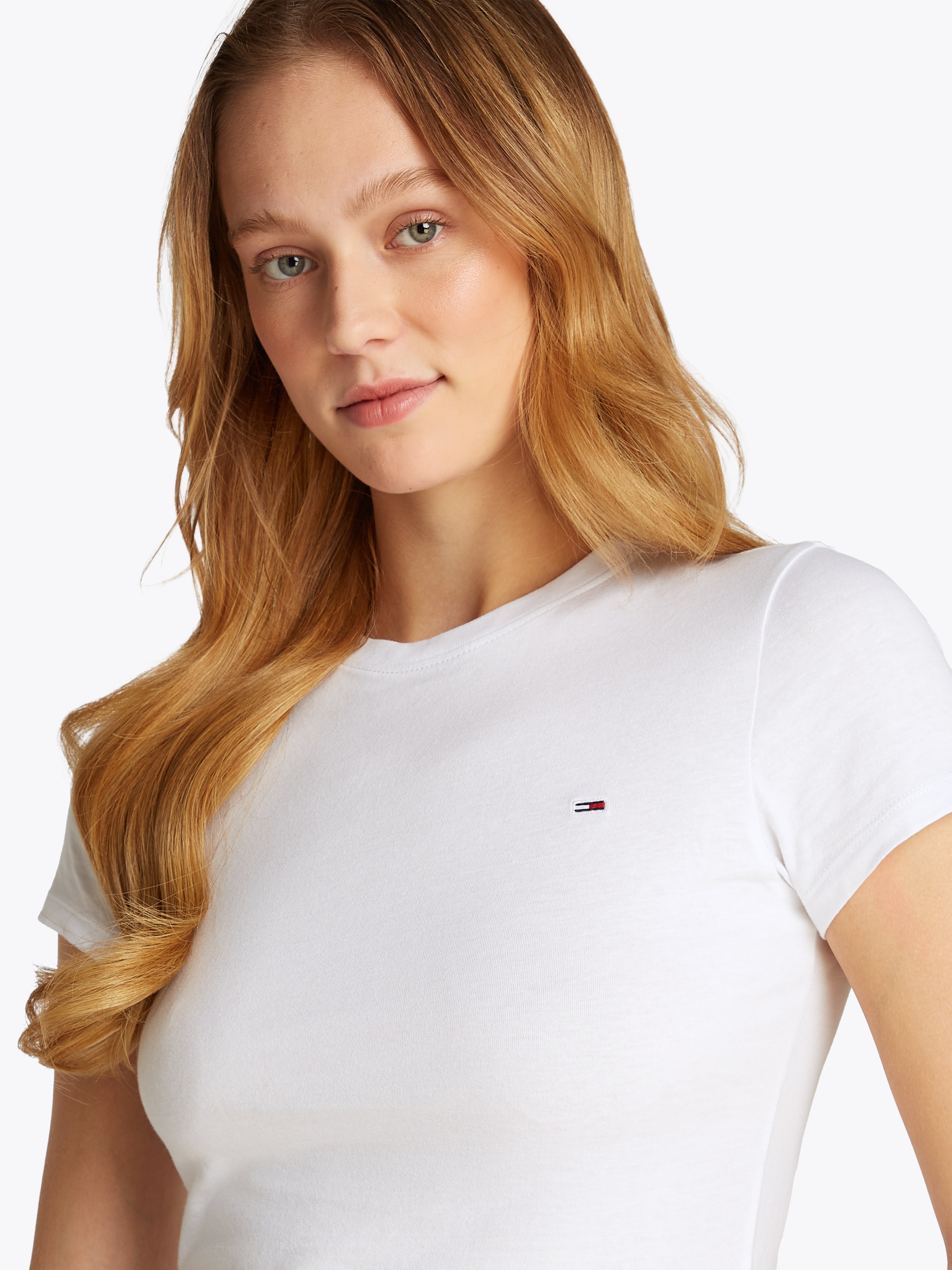Tommy Jeans T-Shirt »TJW SLIM C-NECK TEE«, mit Logo-Stickerei