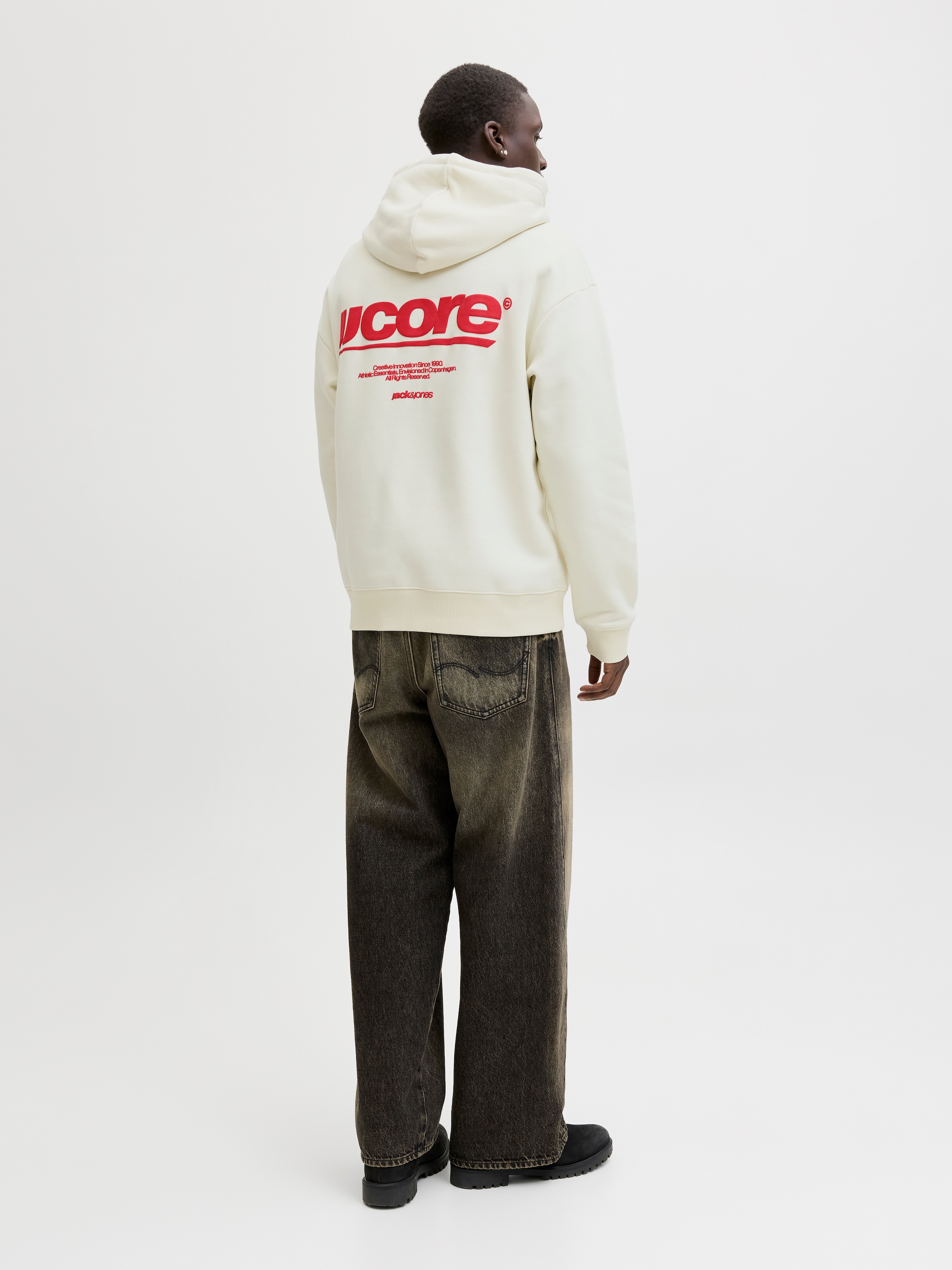 Jack & Jones Kapuzensweatshirt »JCOCLUB BACKPRINT SWEAT HOOD«, mit Print
