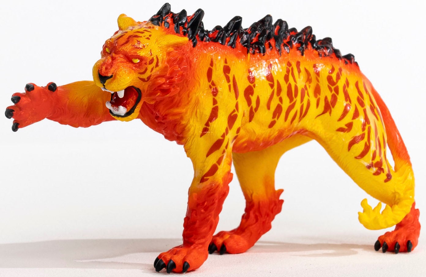 Schleich® Spielfigur »ELDRADOR®, Lavatiger (70148)«