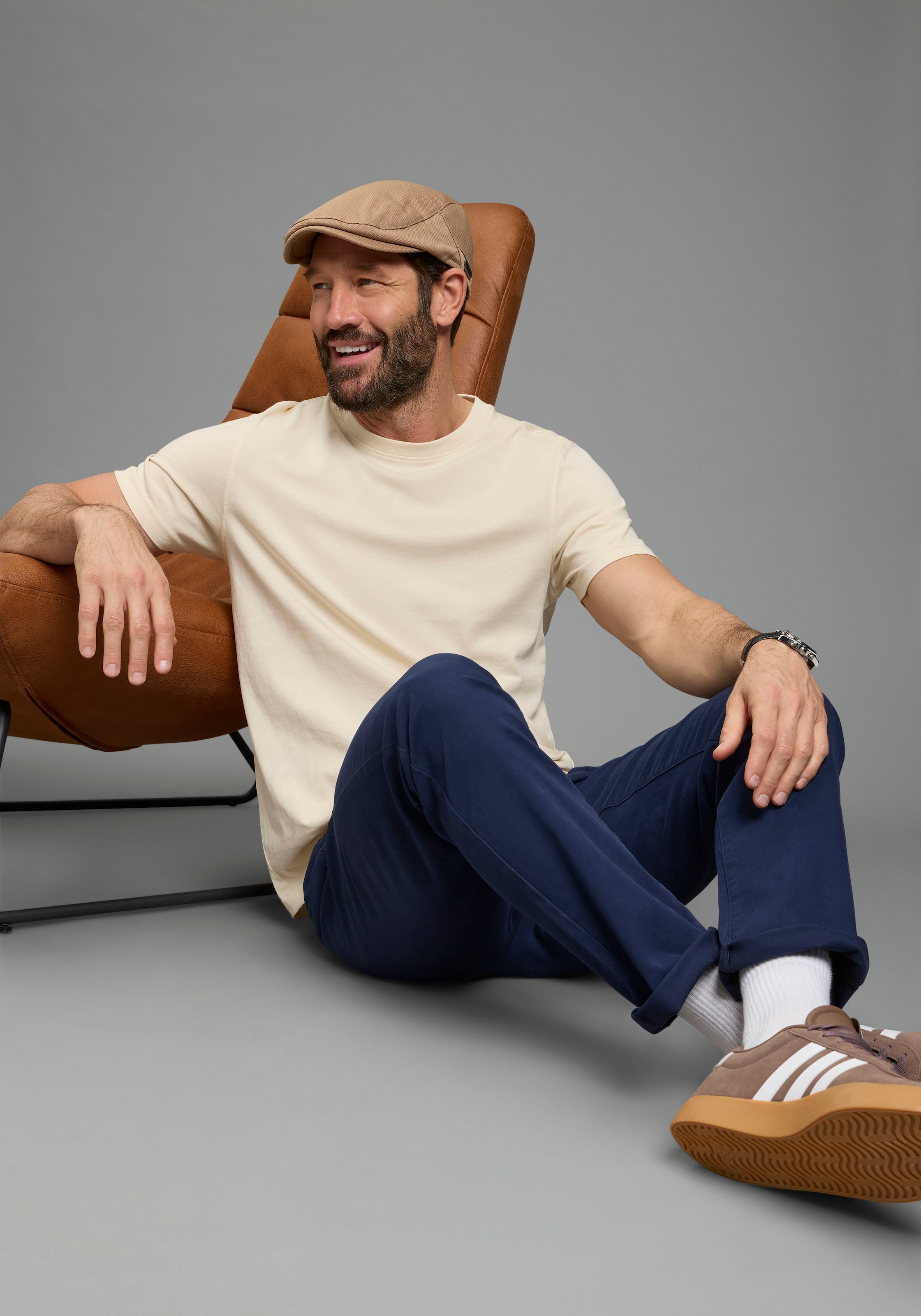 Man's World Outdoorhut mit leichtem Futter und verstellbarem Riegel