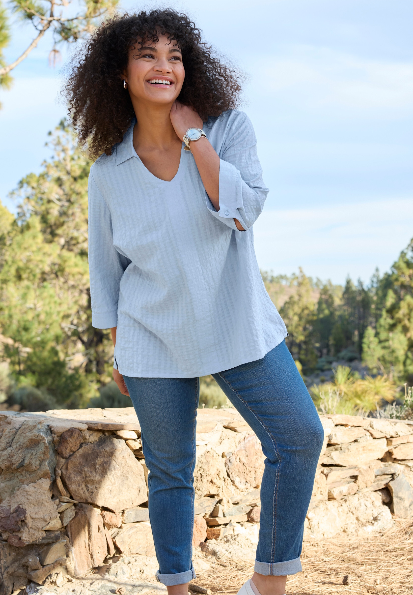 Sheego Longbluse »Tunika Tunika mit Hemdkragen, in Seersucker-Qualität«