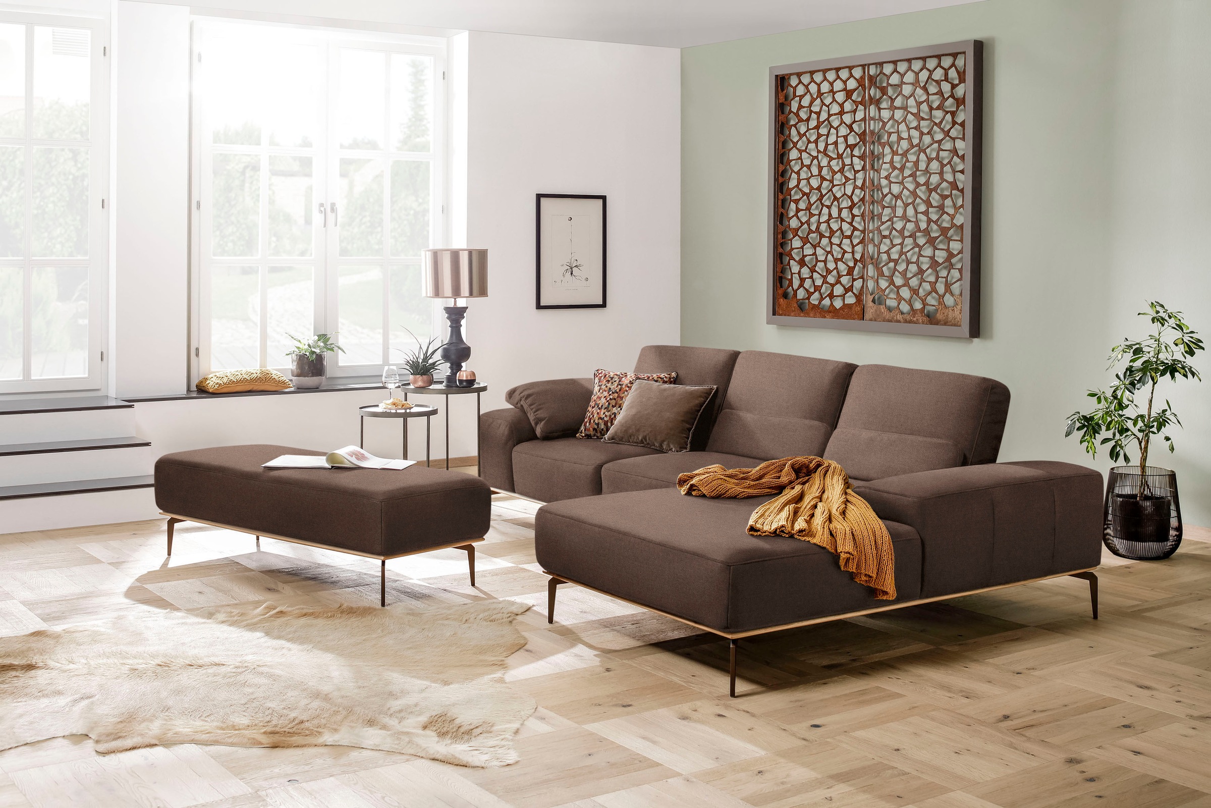 W.SCHILLIG Ecksofa »run, Designsofa mit tollem Sitzkomfort, L-Form«, mit Holzsockel, Füße in Bronze pulverbeschichtet, Breite 299 cm