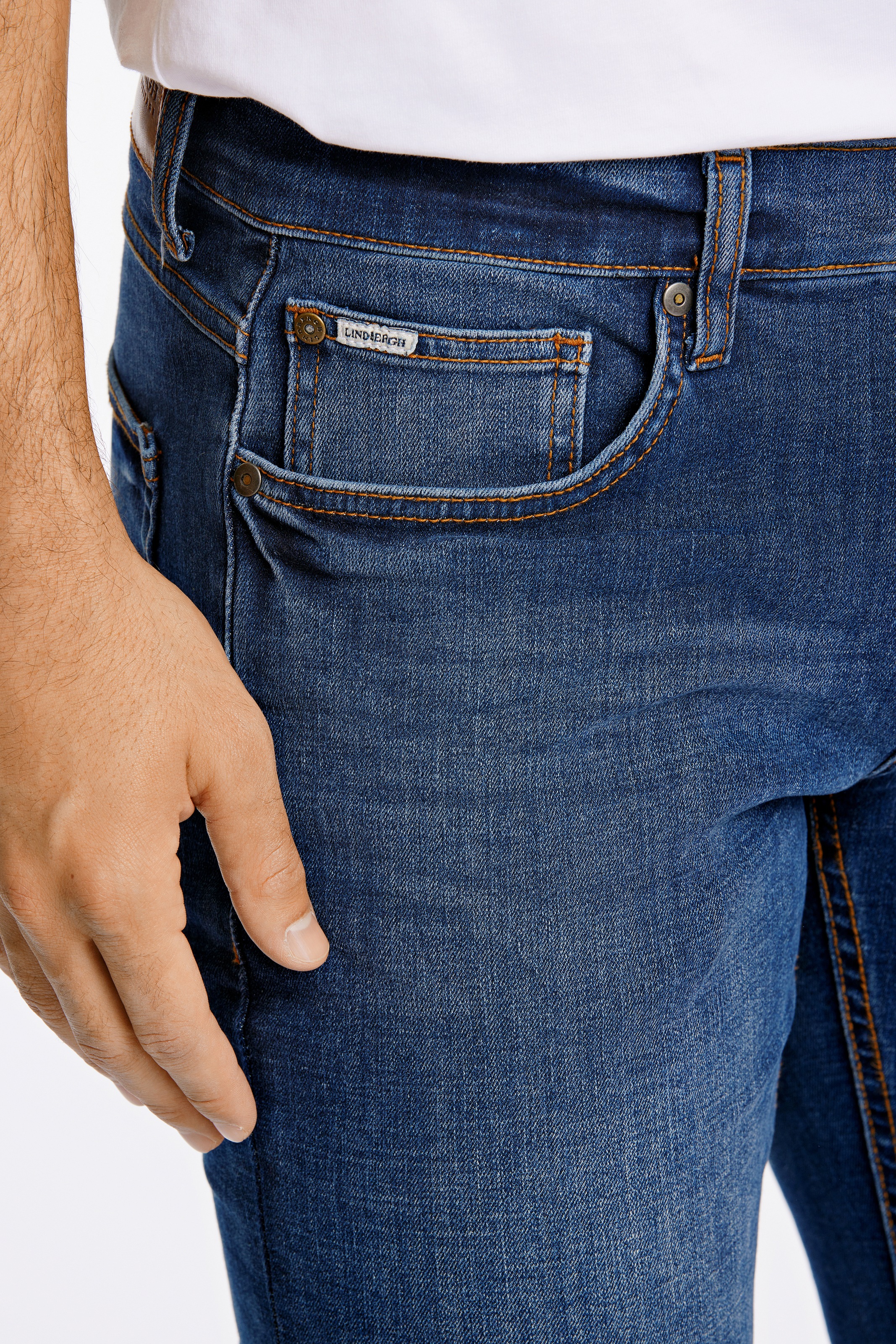 LINDBERGH 5-Pocket-Jeans, mit dunkler Waschung und Stretch