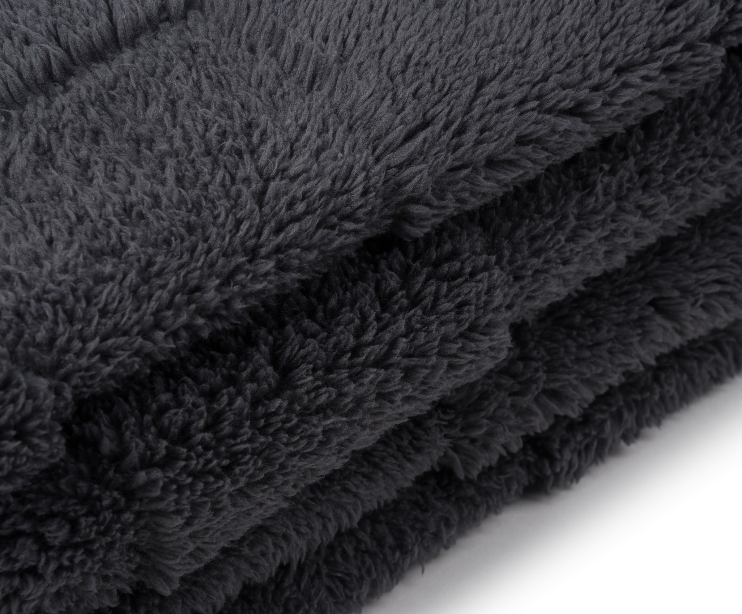 Gözze Wohndecke »FRANKA Jacquarddecke« im modernen Design, aus 100 % Polyester Mikrofaser, rundum gesäumt