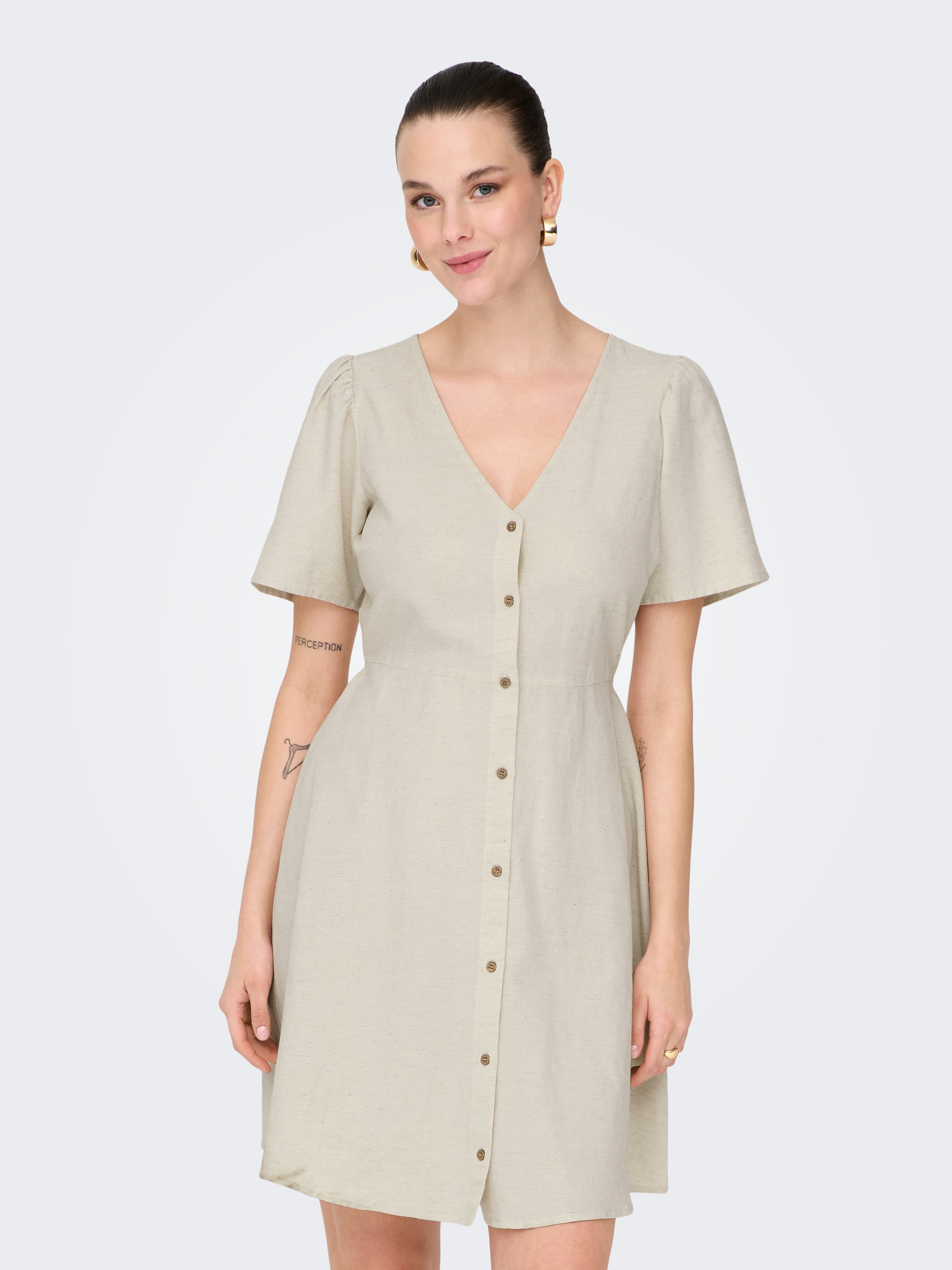 ONLY Minikleid »ONLVITA LIFE S/S SHORT DRESS NOOS WVN« Viskosemischung, regular fit