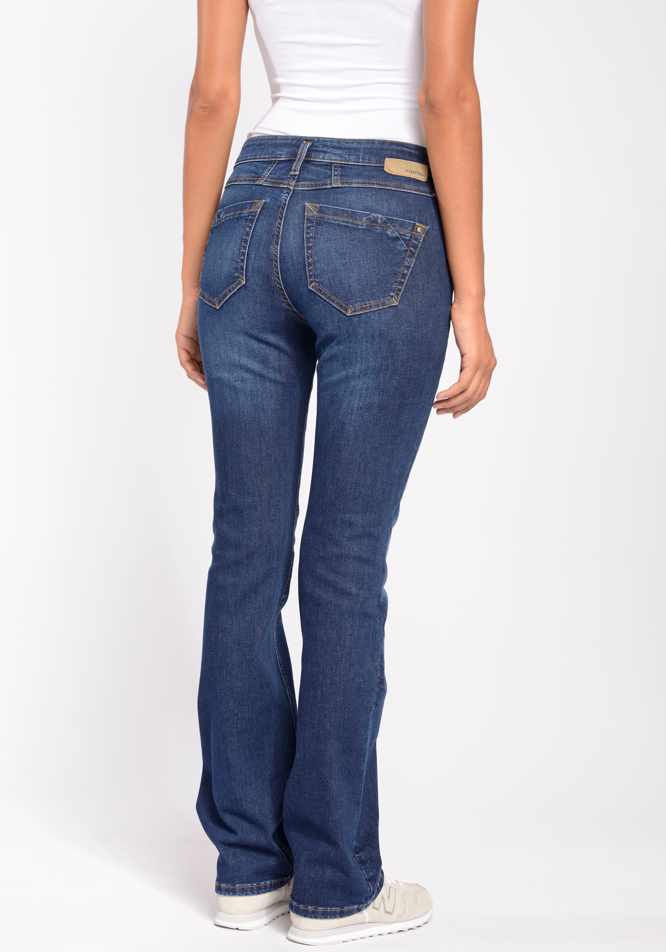 GANG Bootcut-Jeans »94ELISA LIGHT BOOTCUT«, aus der ECO LINE mit Bio-Baumwolle und Stretch