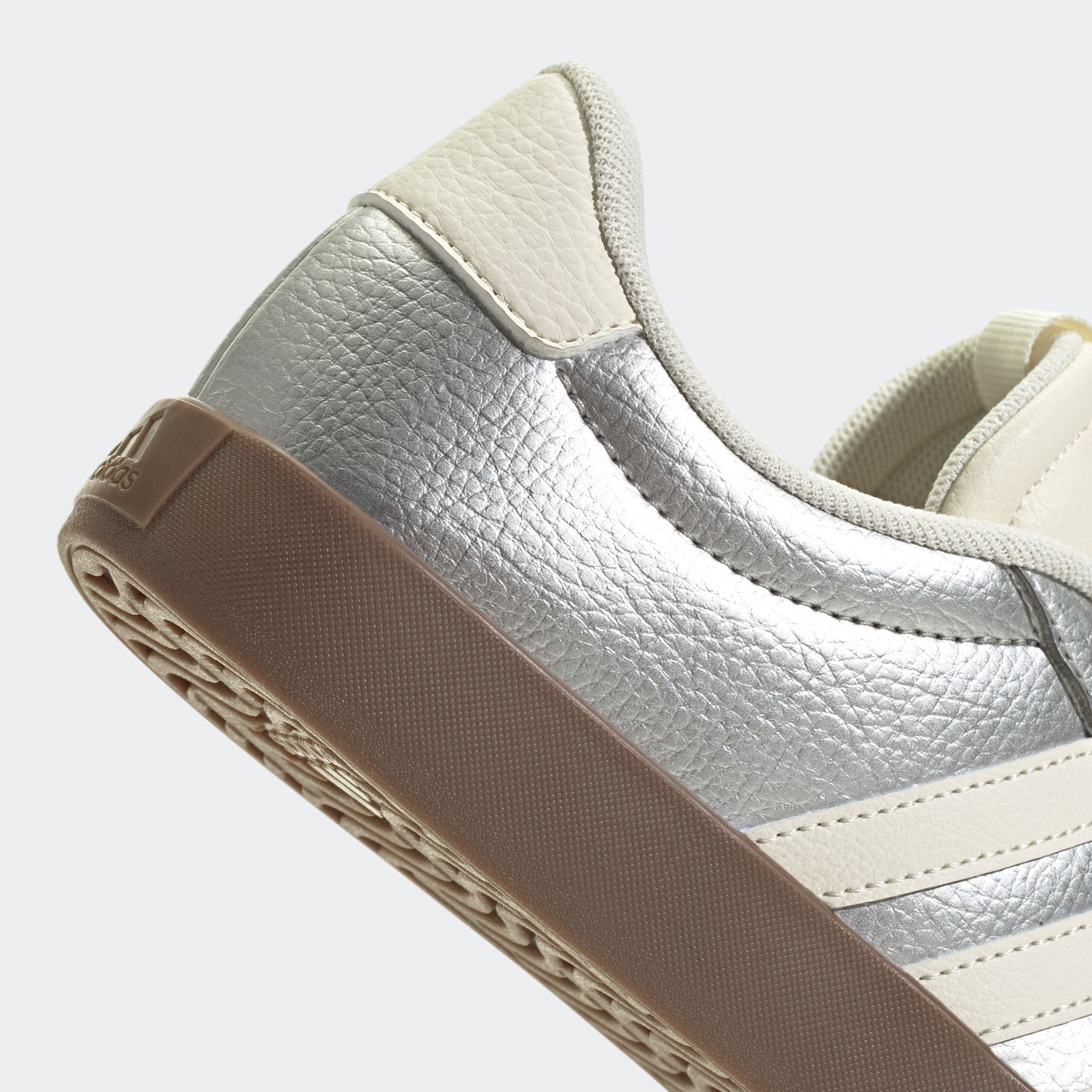 adidas Sportswear Sneaker »VL COURT 3.0«, inspiriert vom Design des adidas samba