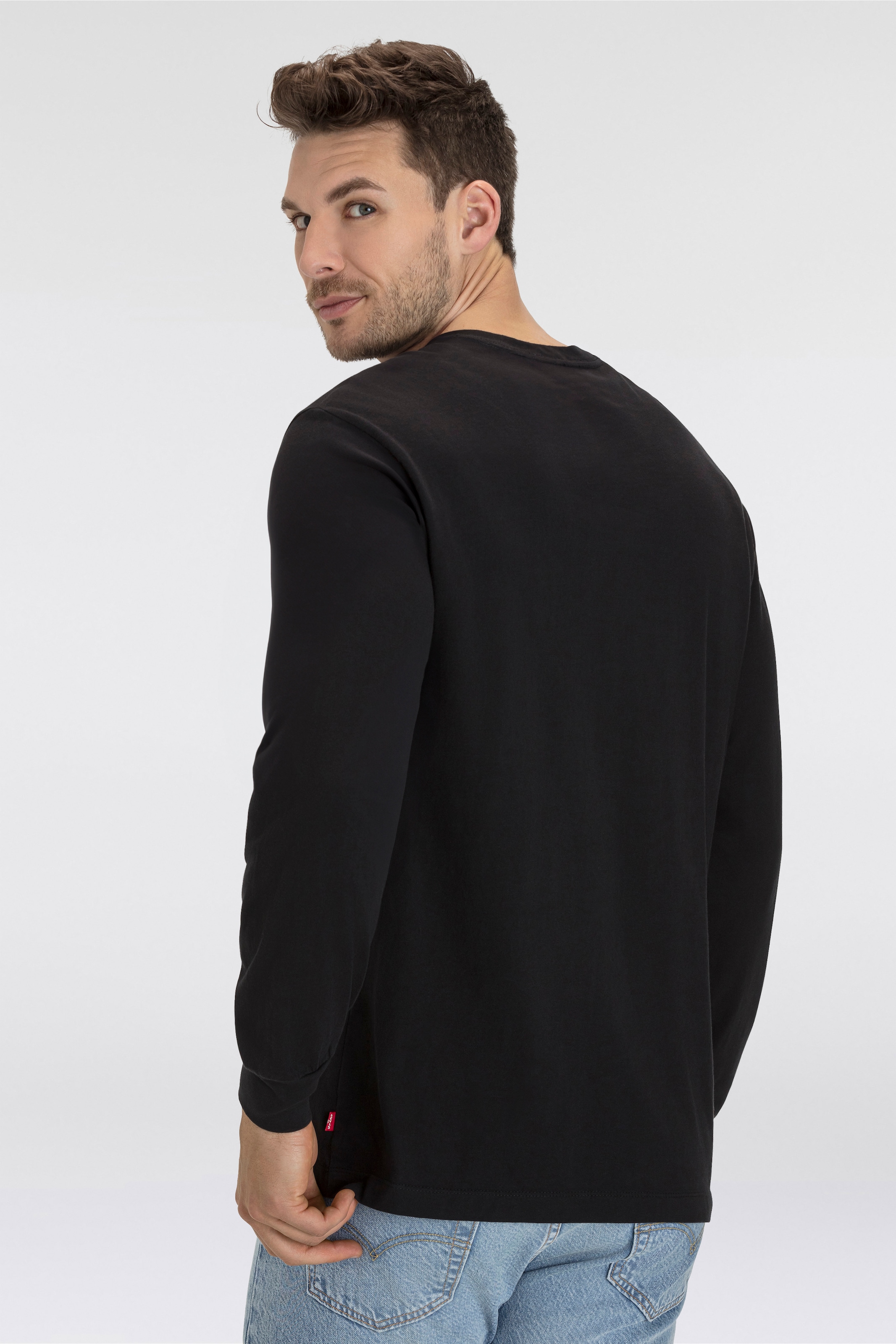 Levi's® Langarmshirt, mit Logoschriftzug