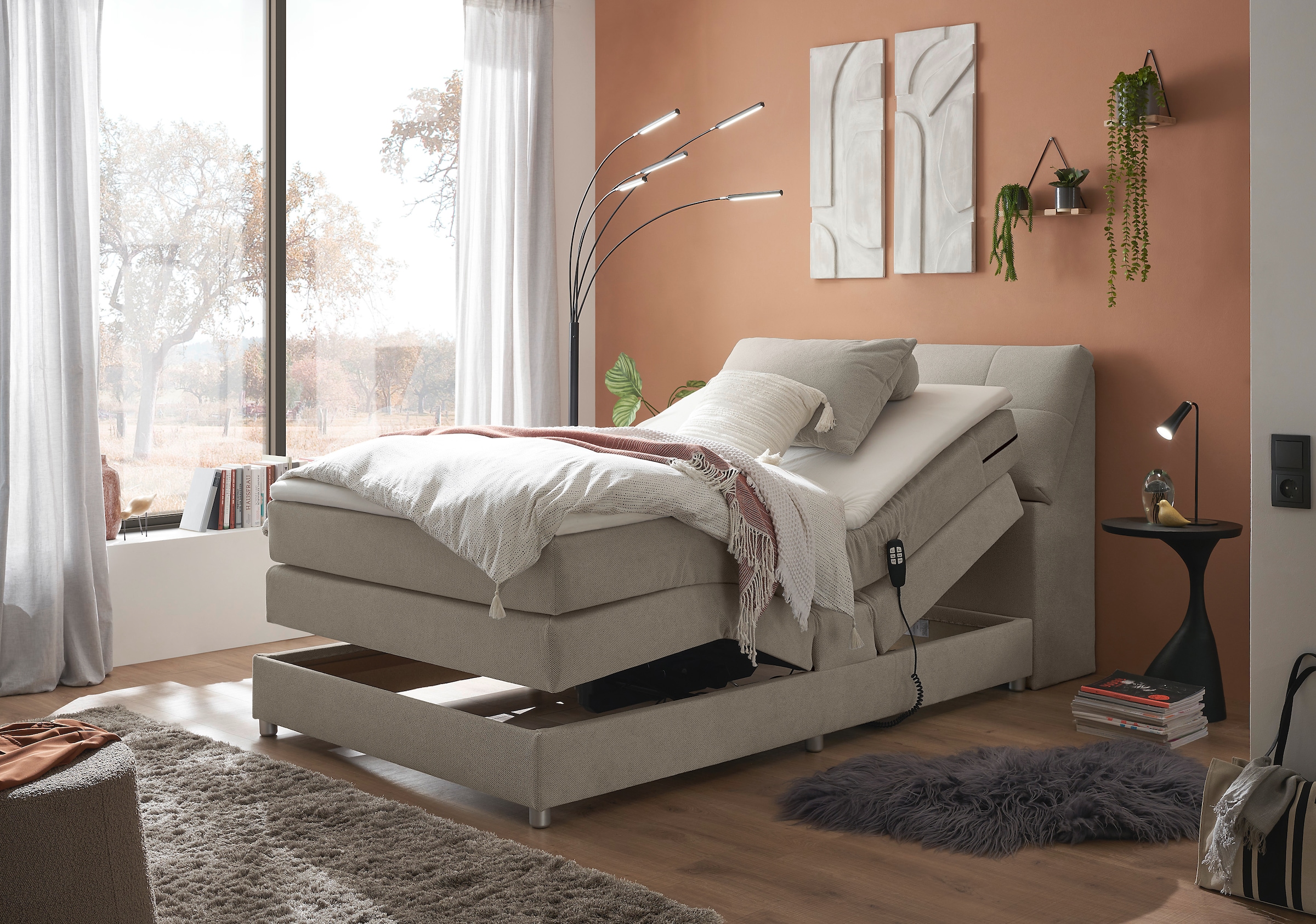 ED EXCITING DESIGN Boxspringbett »Toulouse«, inkl. Motor, inkl. Stauraum im Kopfteil