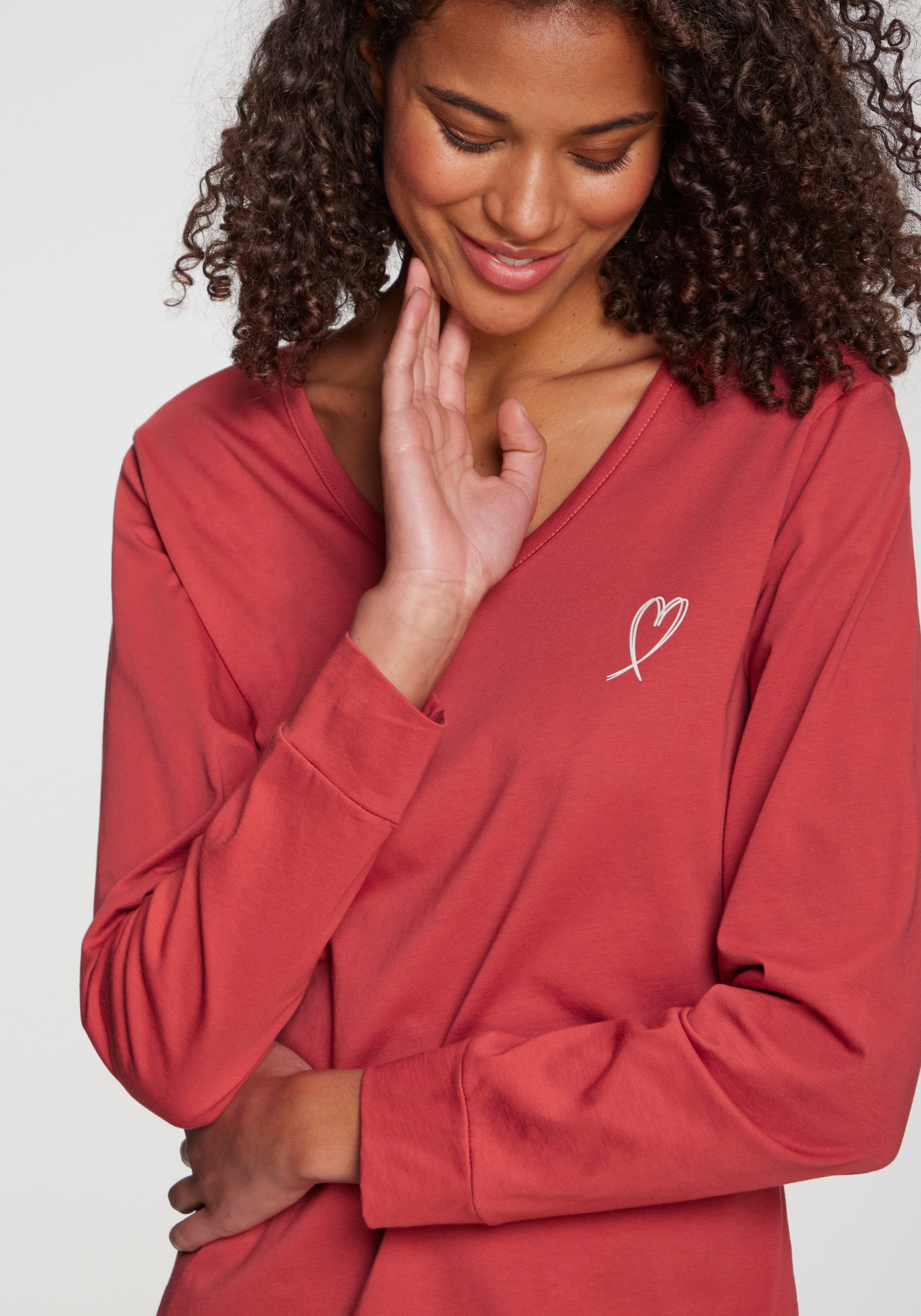 Vivance Dreams Longsleeve, mit kleinem Herzprint