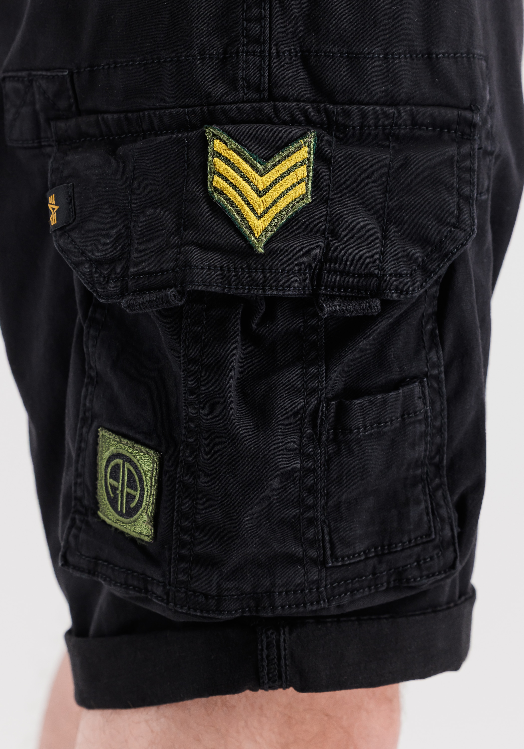 Alpha Industries Shorts »Crew Short Patch«