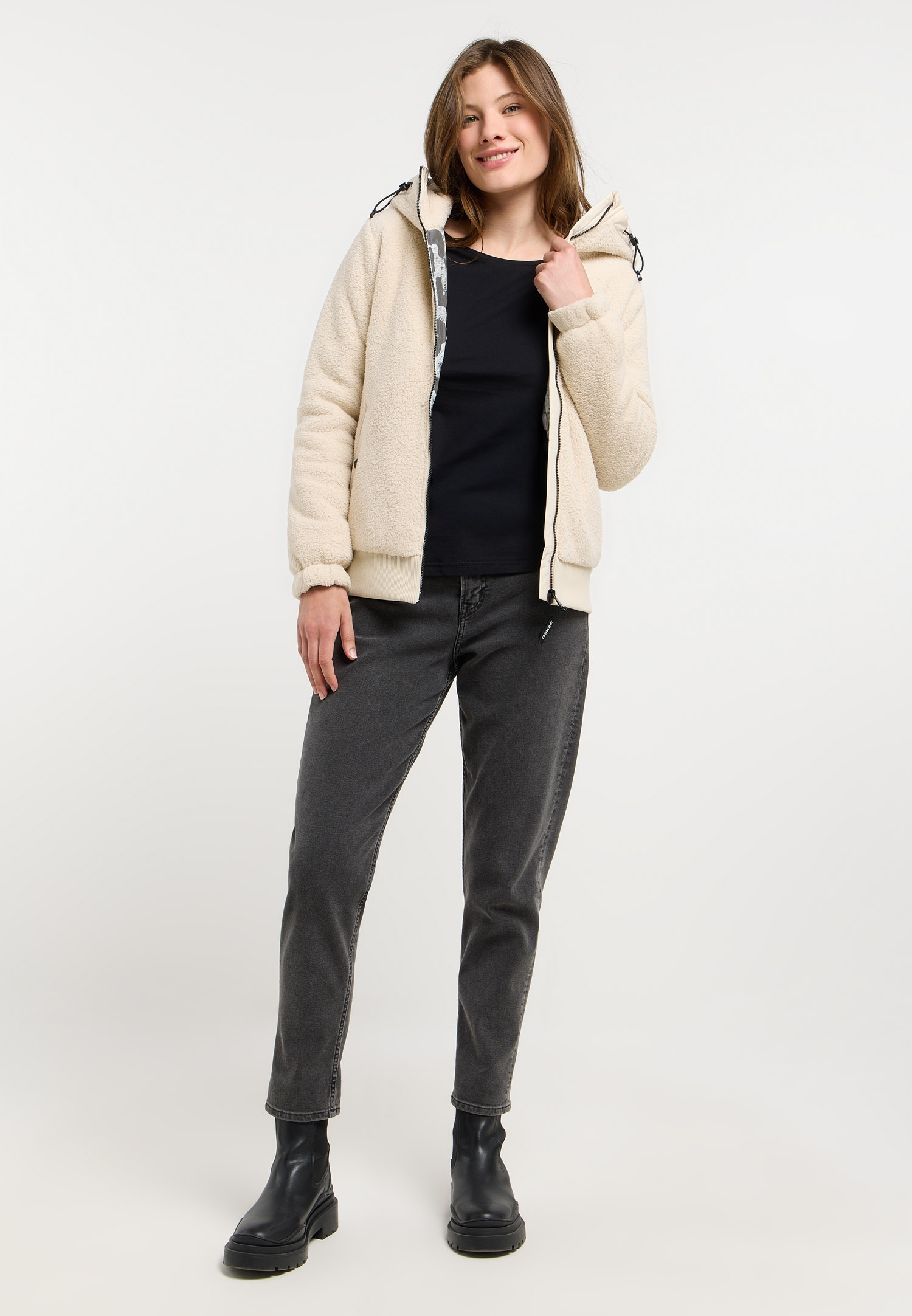 Ragwear Fleecejacke »COUSY SHORT« mit Kapuze