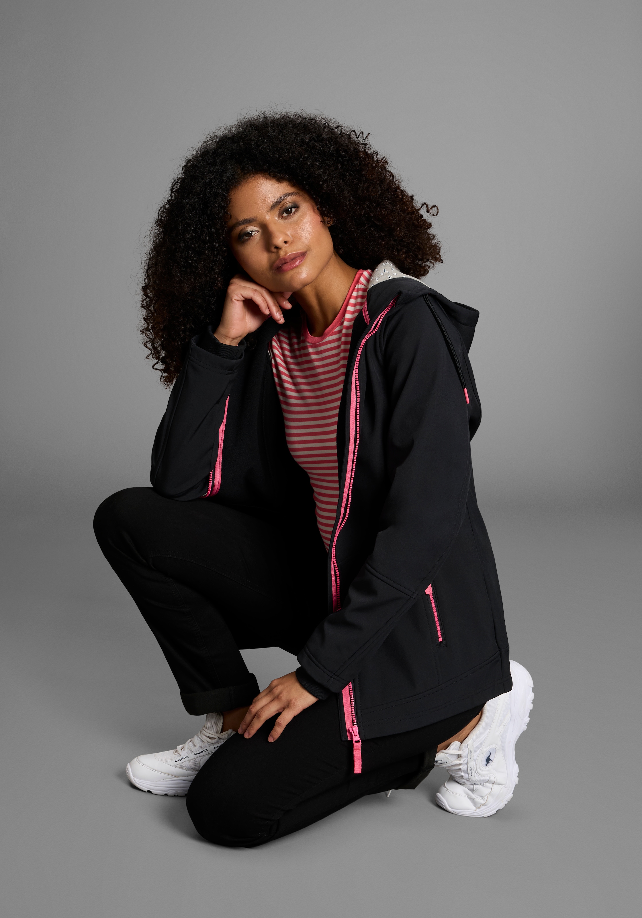 Ocean Sportswear Softshelljacke »aus recyceltem Polyester« mit Kapuze atmungsaktiv,  wasserabweisend,  windabweisend, Übergangsjacke