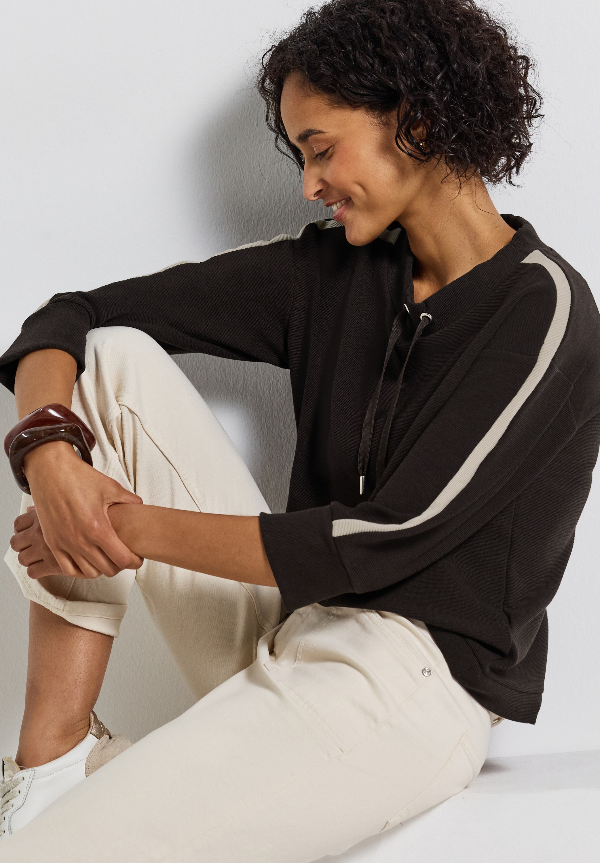 STREET ONE Kapuzensweatshirt, Ottoman Shirt mit Tape