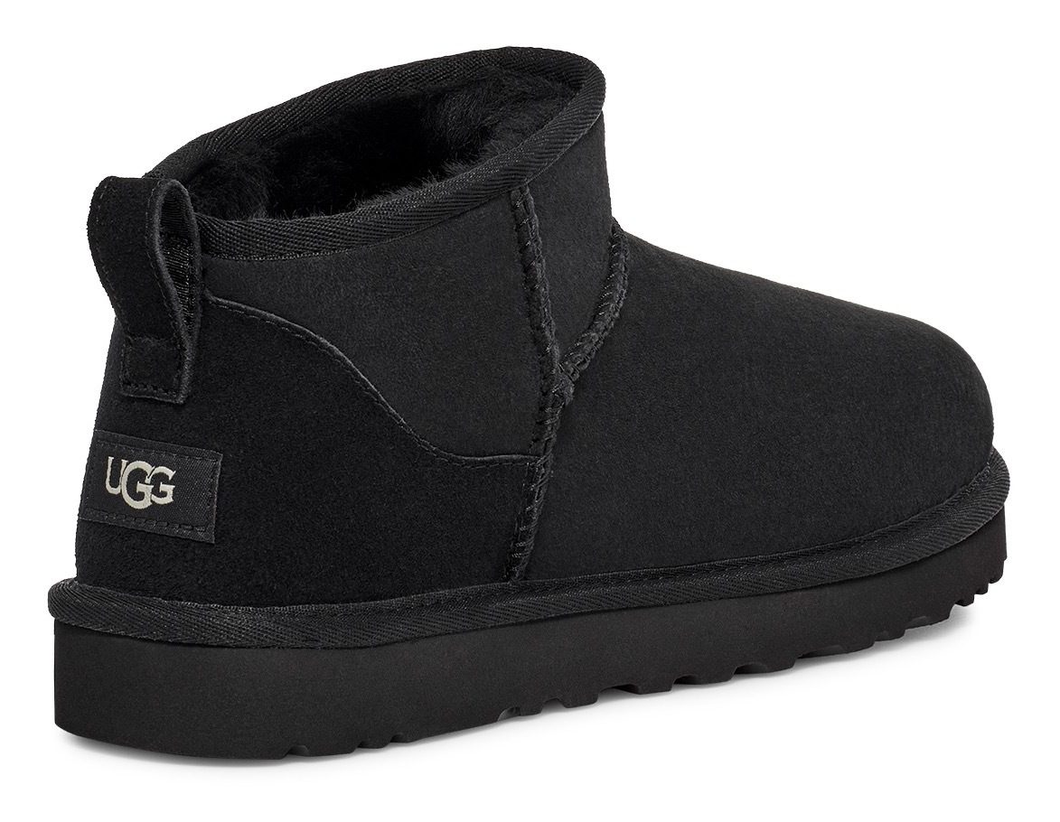 UGG Schlupfboots »CLASSIC ULTRA MINI«, Winterboots, Snowboot, Stiefel mit Lammfellfutter