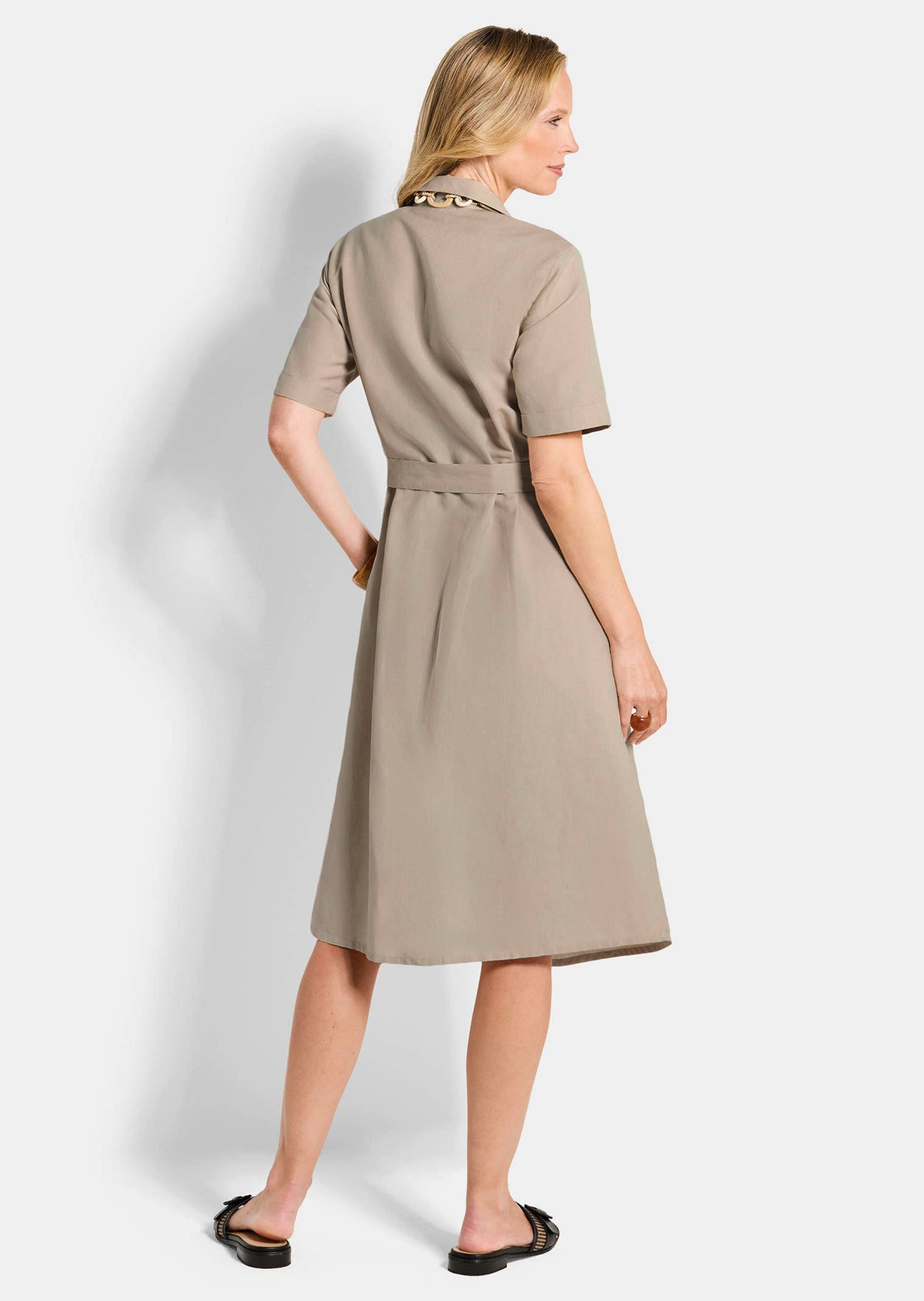 GOLDNER Sommerkleid »Kurzgröße Leinenkleid im Safari-Look« Brusttaschen figurschmeichelender Schnitt