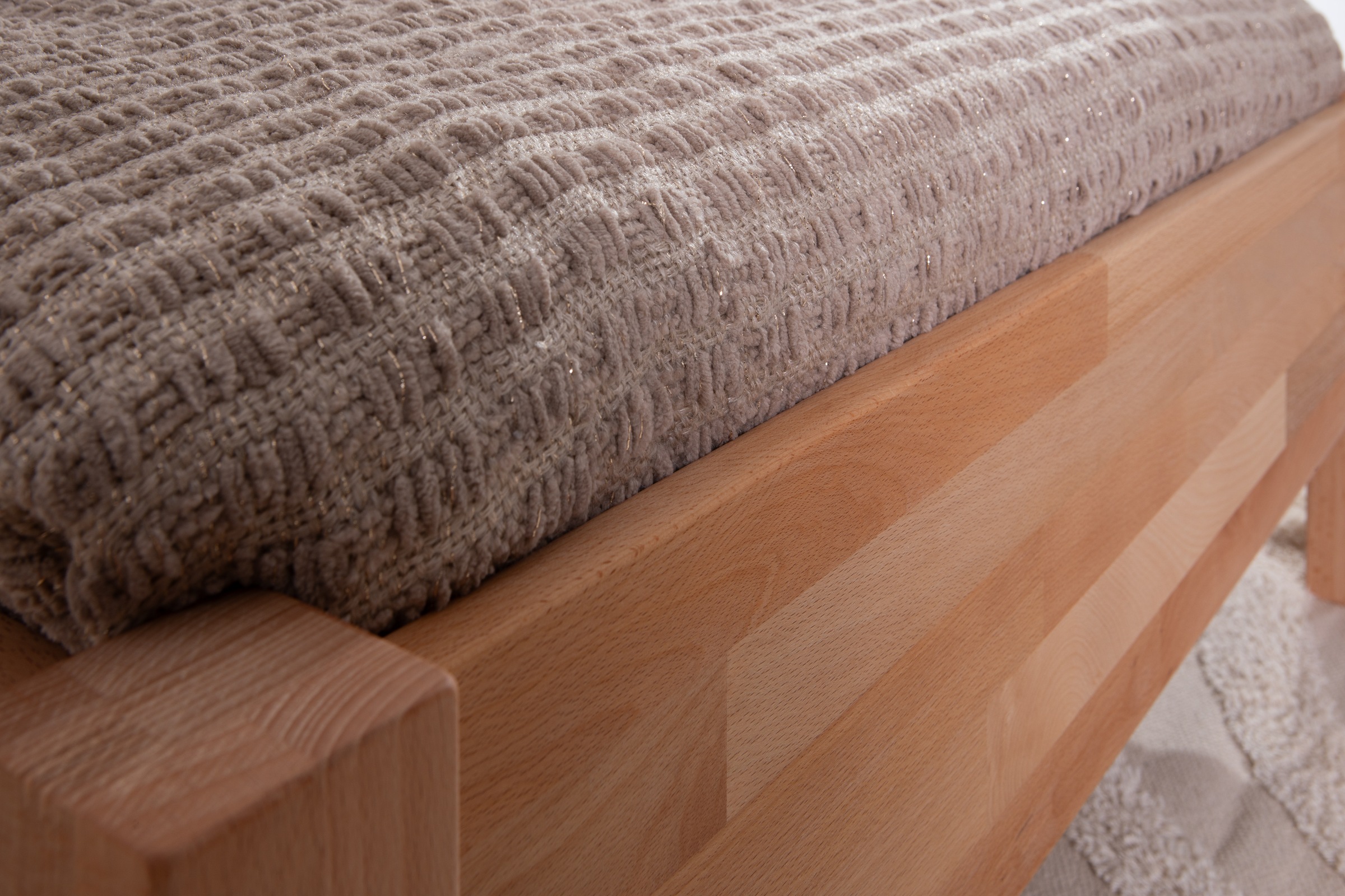 Ticaa Massivholzbett »Merci« Doppelbett, aus Buche Massivholz, inkl. Rollrost