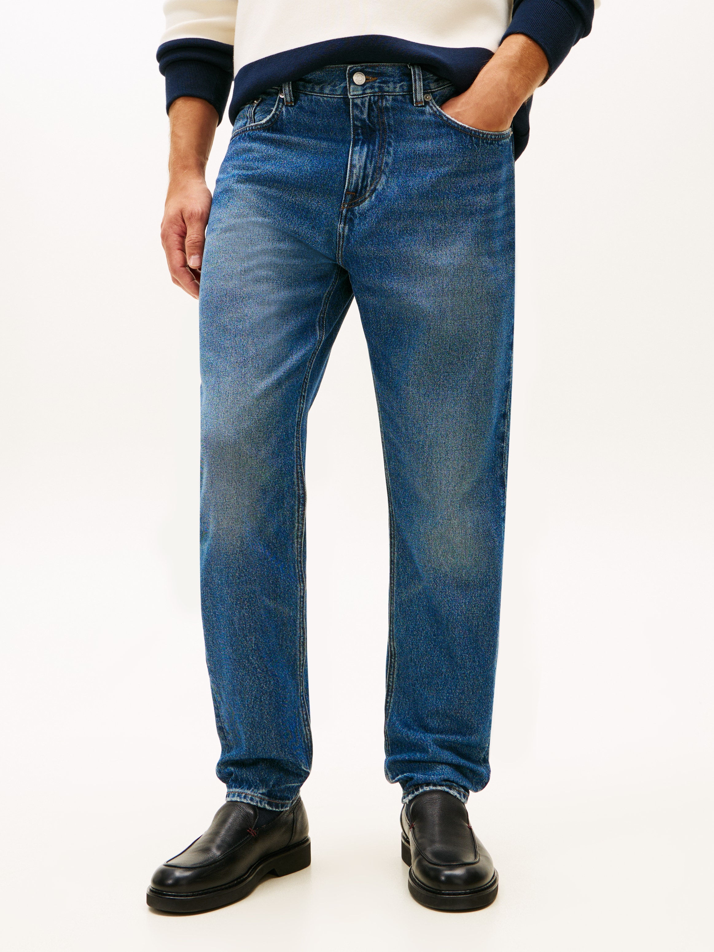 Tommy Hilfiger Tapered-fit-Jeans »HARLEM« mit Fade-Effekten