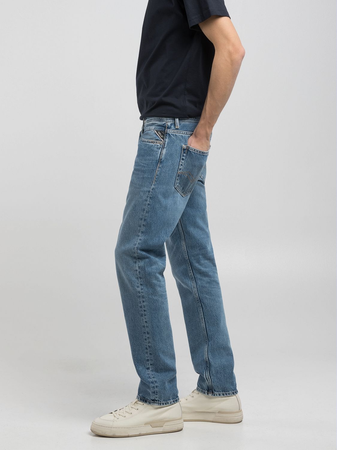 Replay Straight-Jeans »GROVER«, in vielen verschiedenen Waschungen, mit Stretch