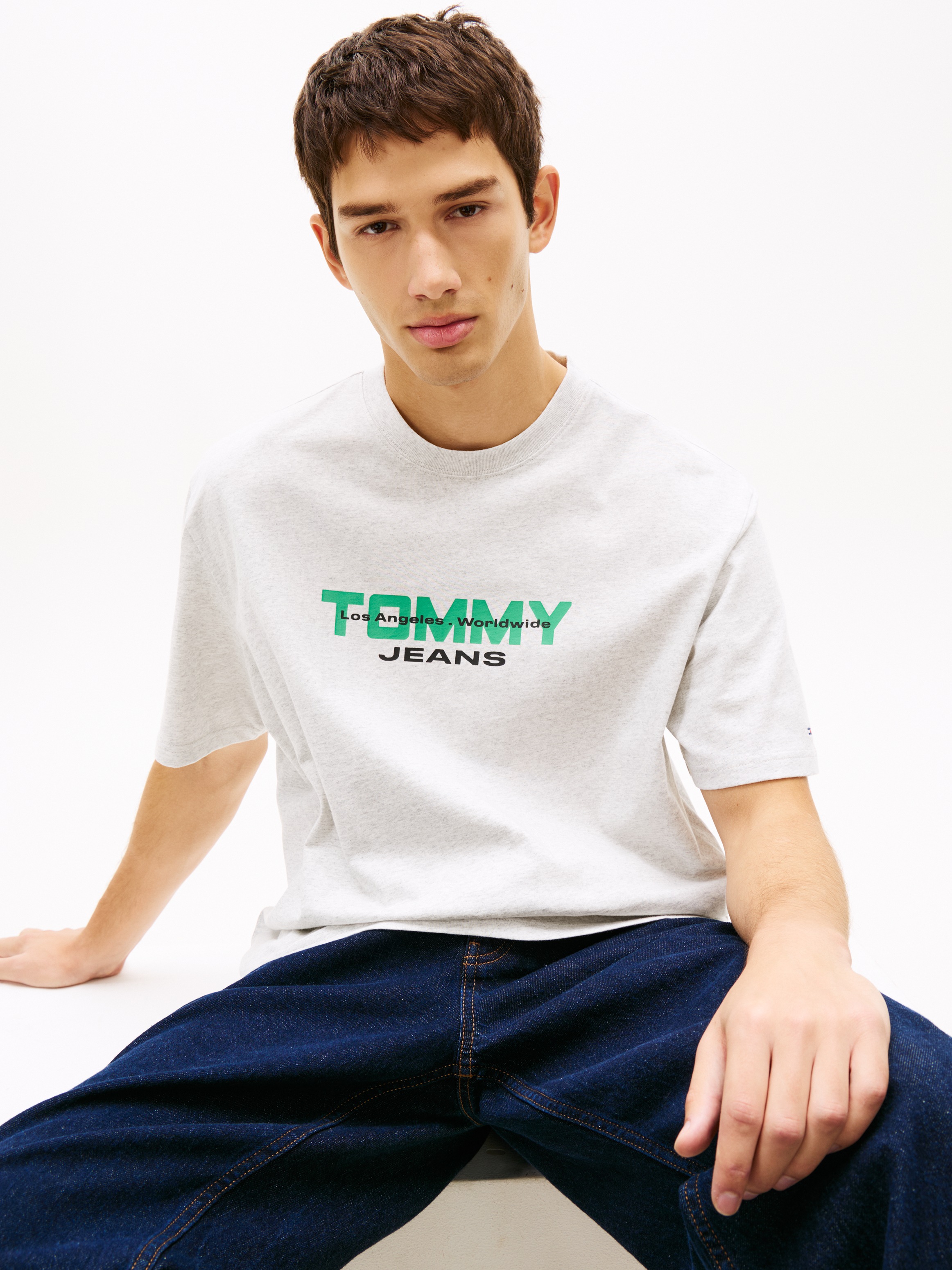 Tommy Jeans T-Shirt »TJM 90S BLOCK« Relaxed fit mit Rundhalsausschnitt