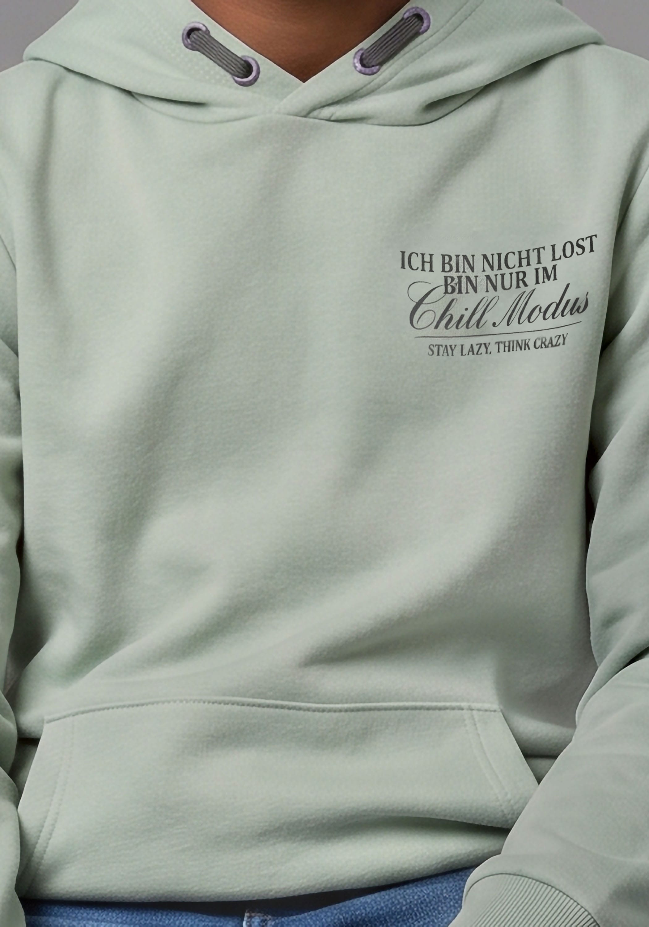 KIDSWORLD Kapuzensweatshirt »Hoodie mit Spruch vorne und hinten«, Sweatshirt mit Sprüchedruck, Langarm, hüftbedeckend, mit Kängurutasche
