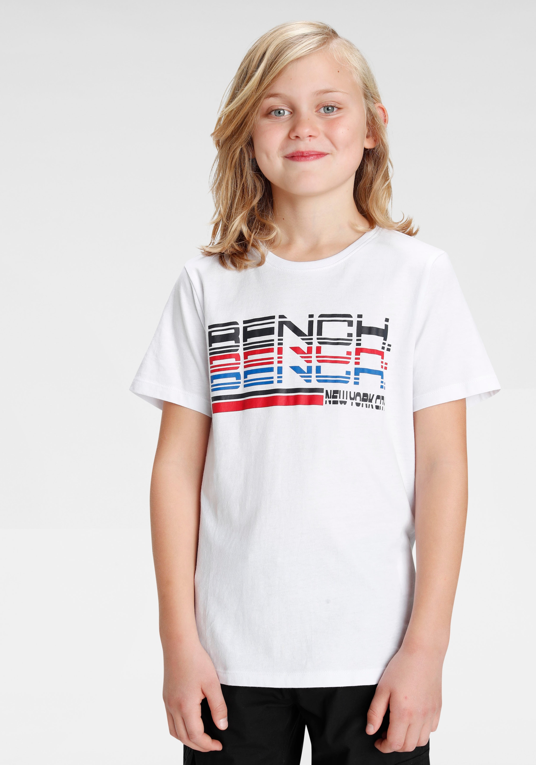 T-Shirt, Logoprint trendiger Bench. bei OTTO