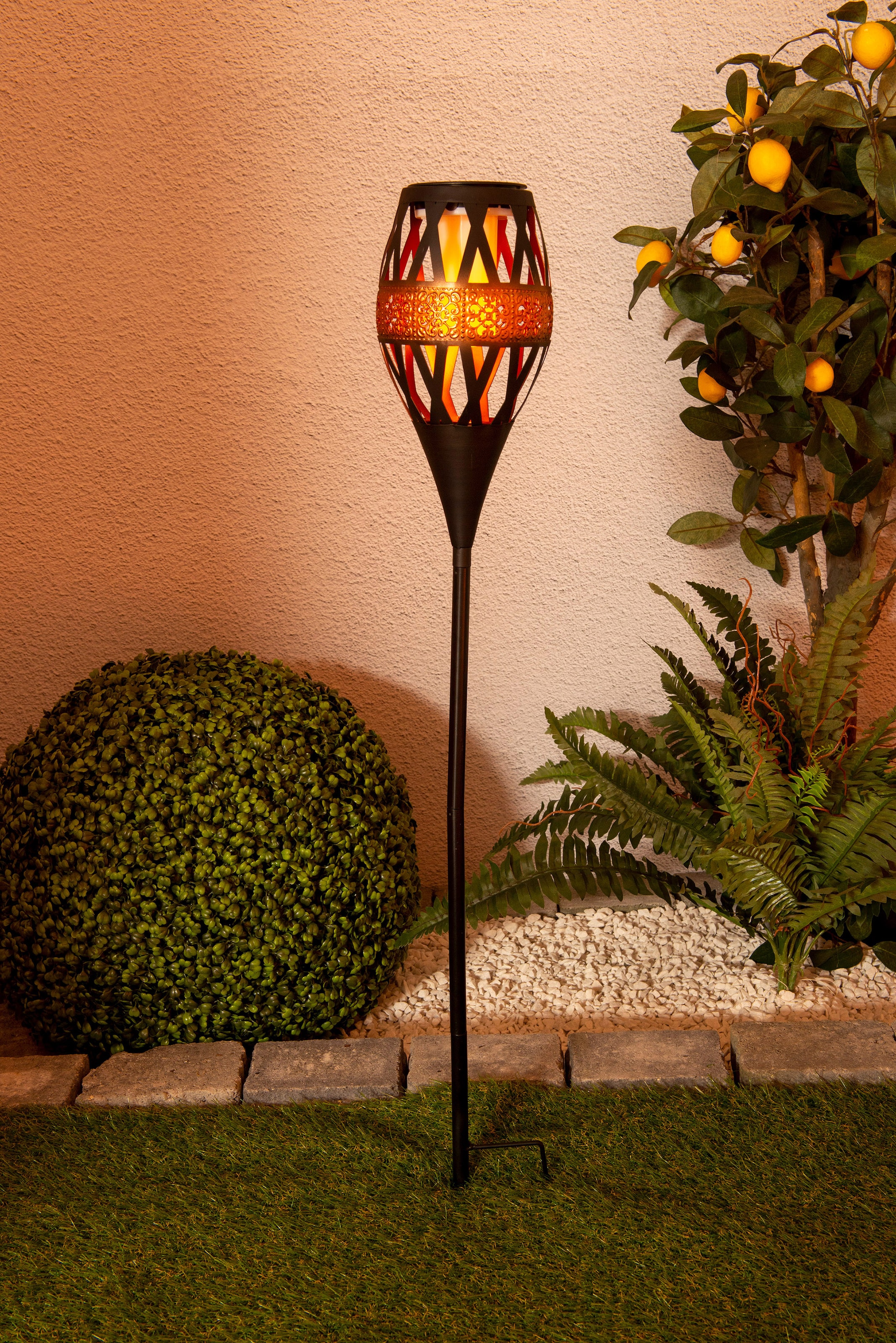 näve LED Gartenfackel »Flame Light«, 1 flammig-flammig, LED Solar Deko,incl. 24x LED´s 0,05W,Farbe: rost / schwarz