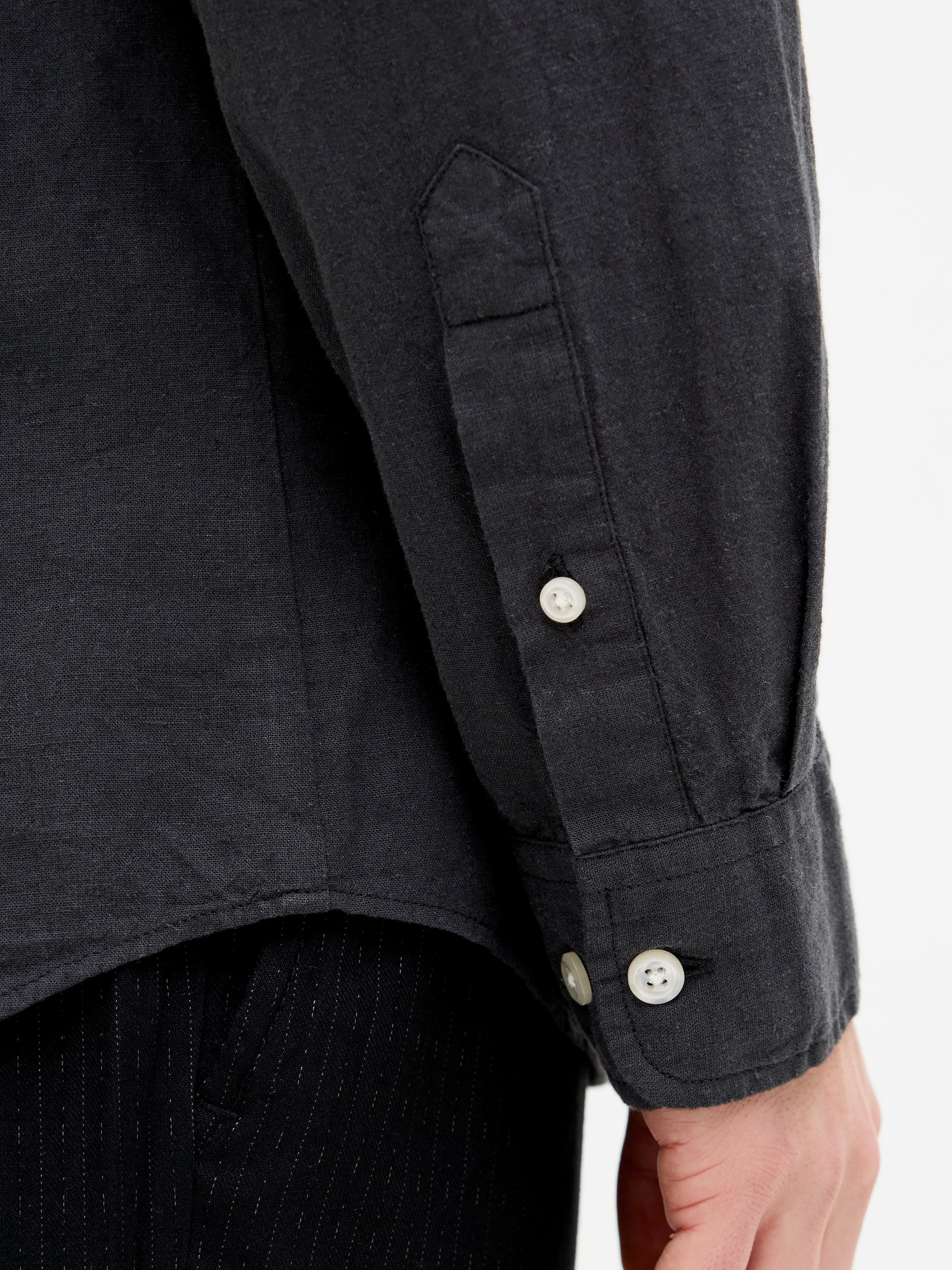 Jack & Jones Langarmhemd »JJEBREEZE BAND SHIRT LS SN«, mit Bandkragen