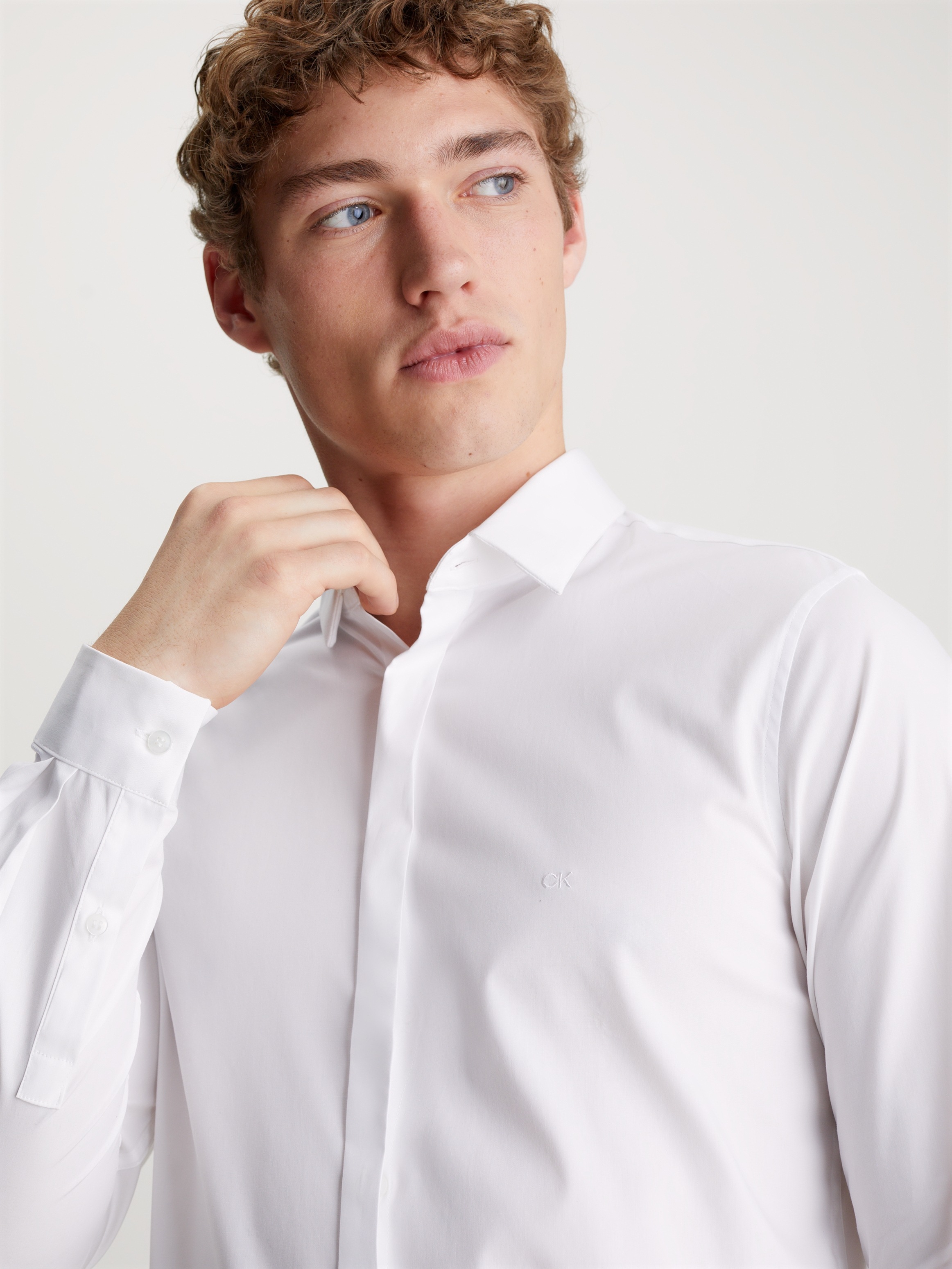 Calvin Klein Langarmhemd »POPLIN HP EXTRA SLIM SHIRT«, mit Logostickerei