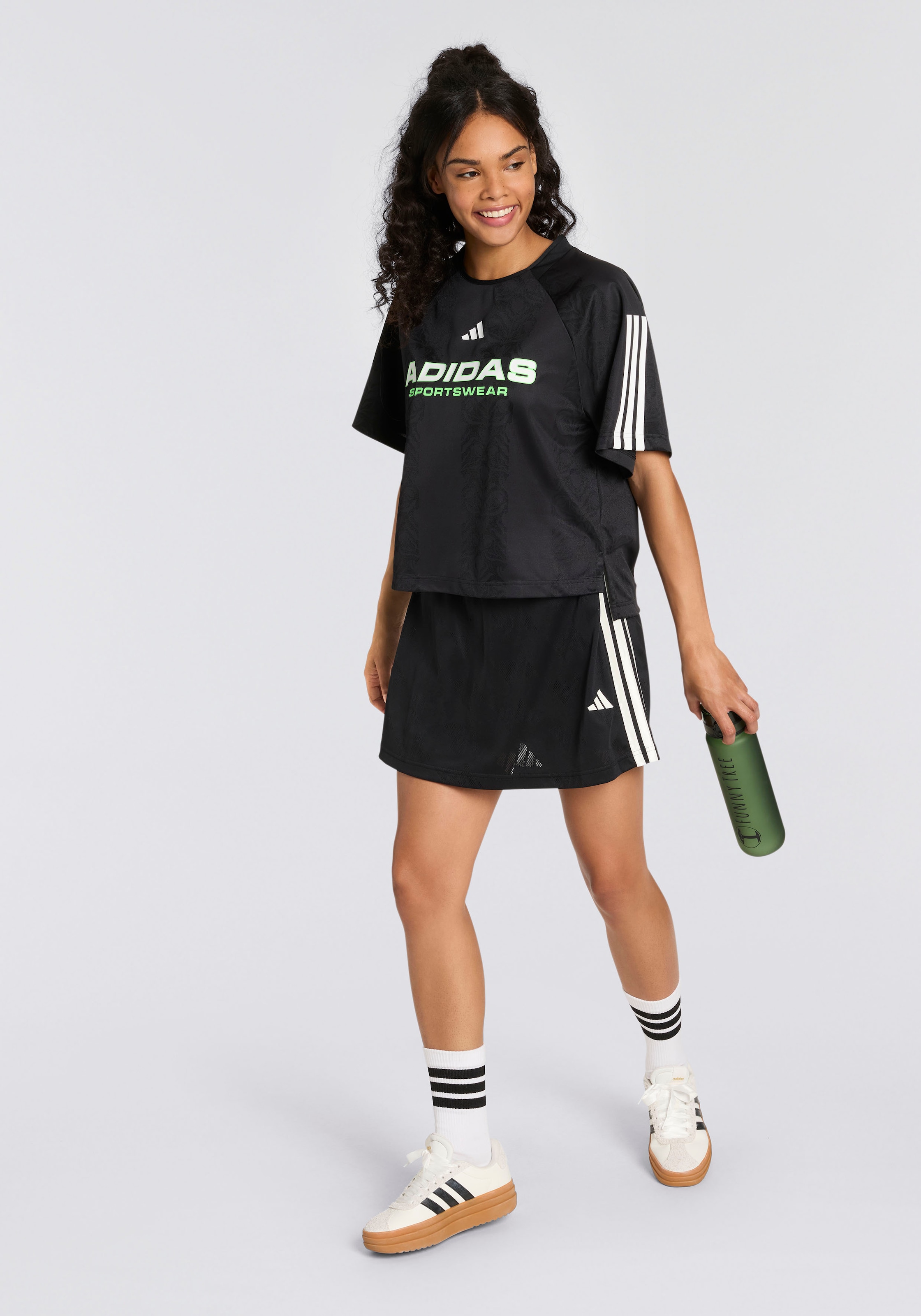 adidas Sportswear T-Shirt »W TIRO Q3 TEE«
