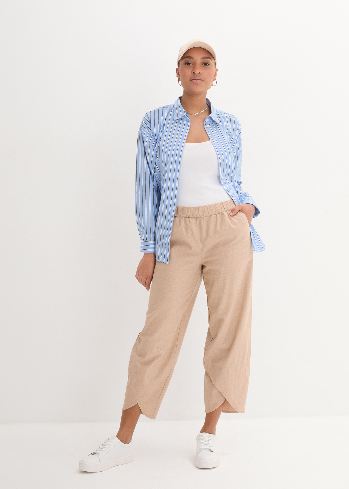 bonprix 3/4-Hose »3/4-Hose aus leichtem Leinen-Mix«  aus Leinen-Mix, mit Seitenschlitzen, Regular Fit, casual Stil