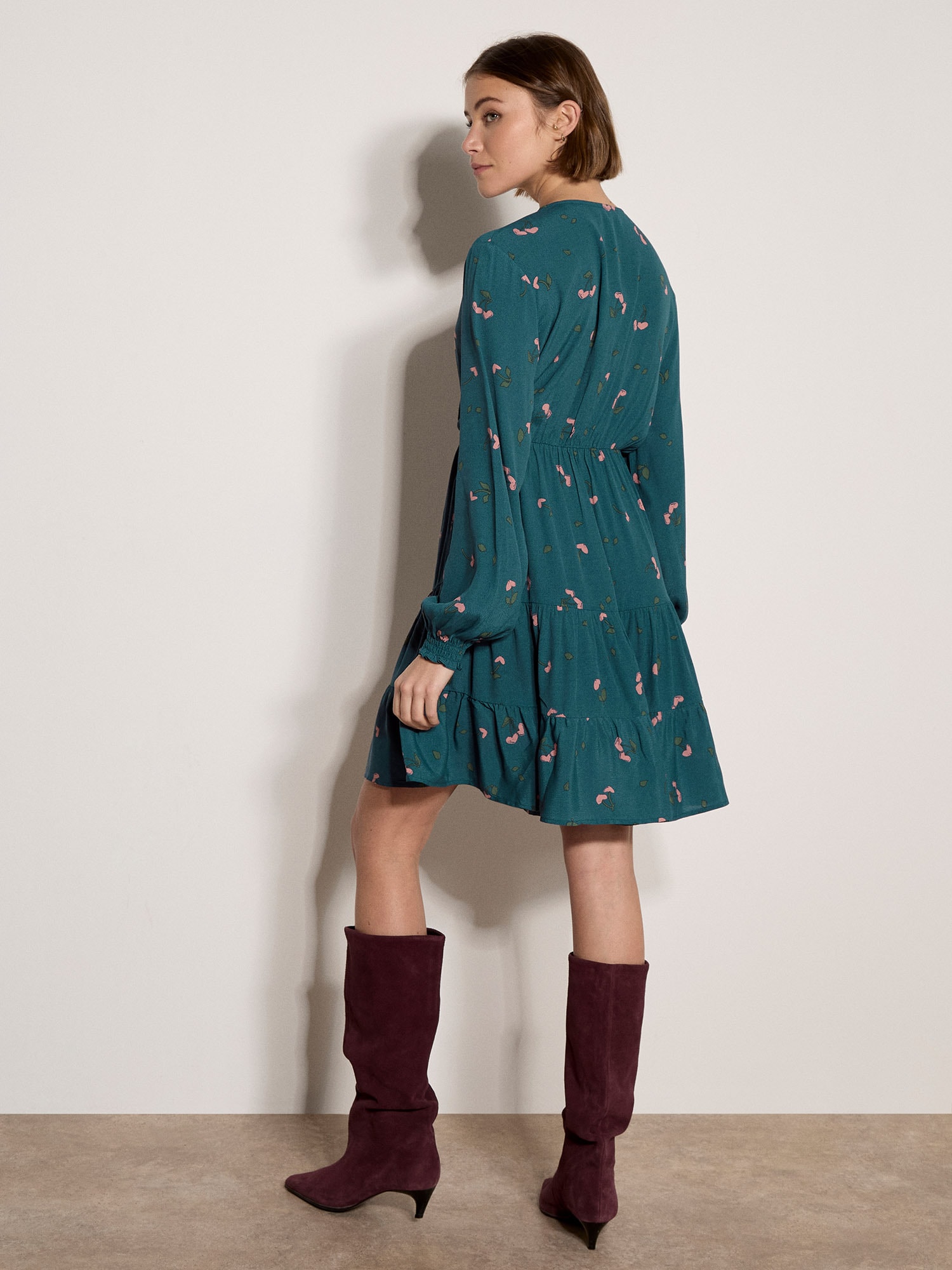 Apricot Minikleid »Kurzes Crêpekleid« mit Kirschprint