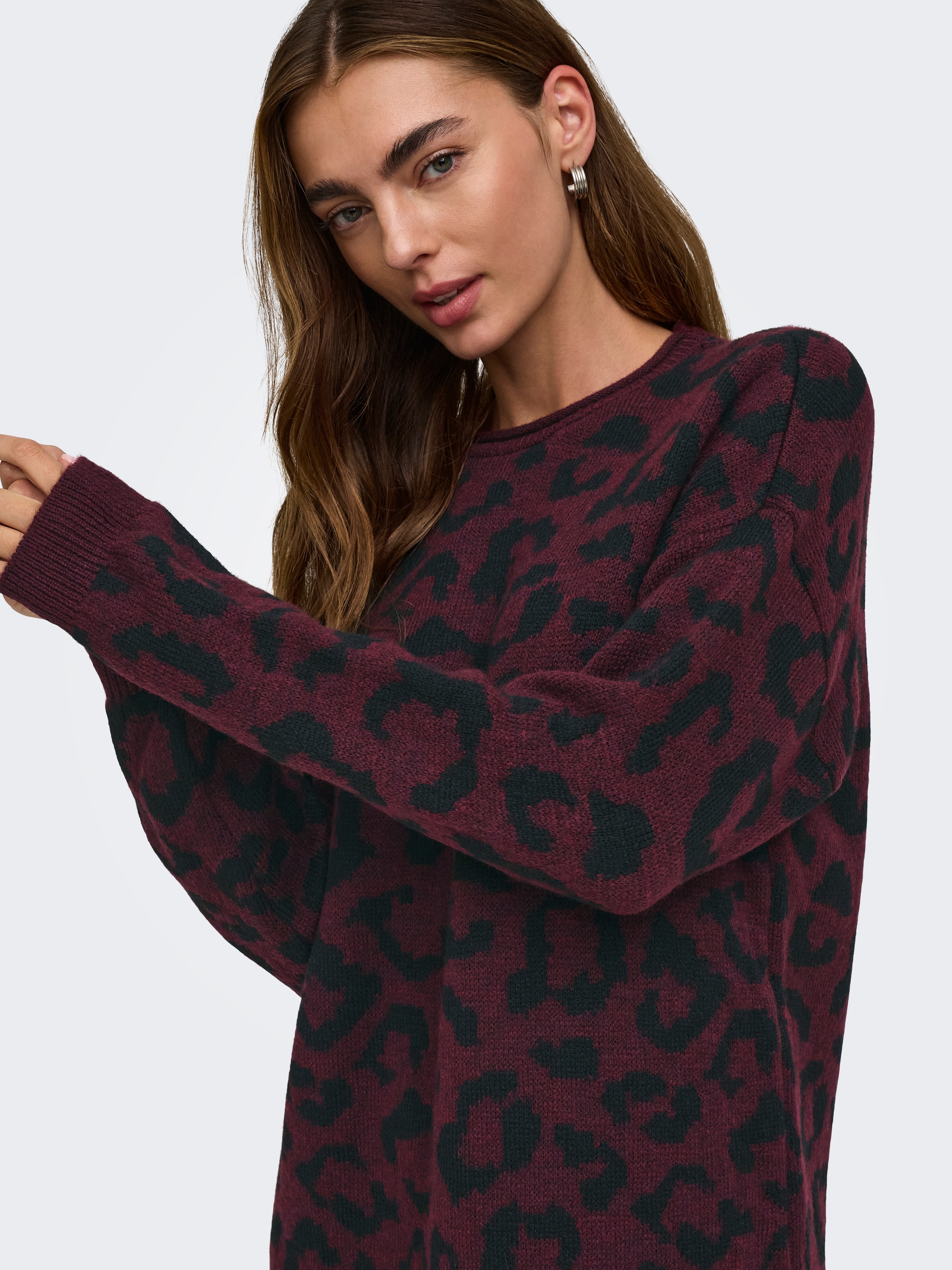 ONLY Strickkleid »ONLJADE PATTERN LS O-NECK DRESS RP KNT« Kunstfaser, regular fit