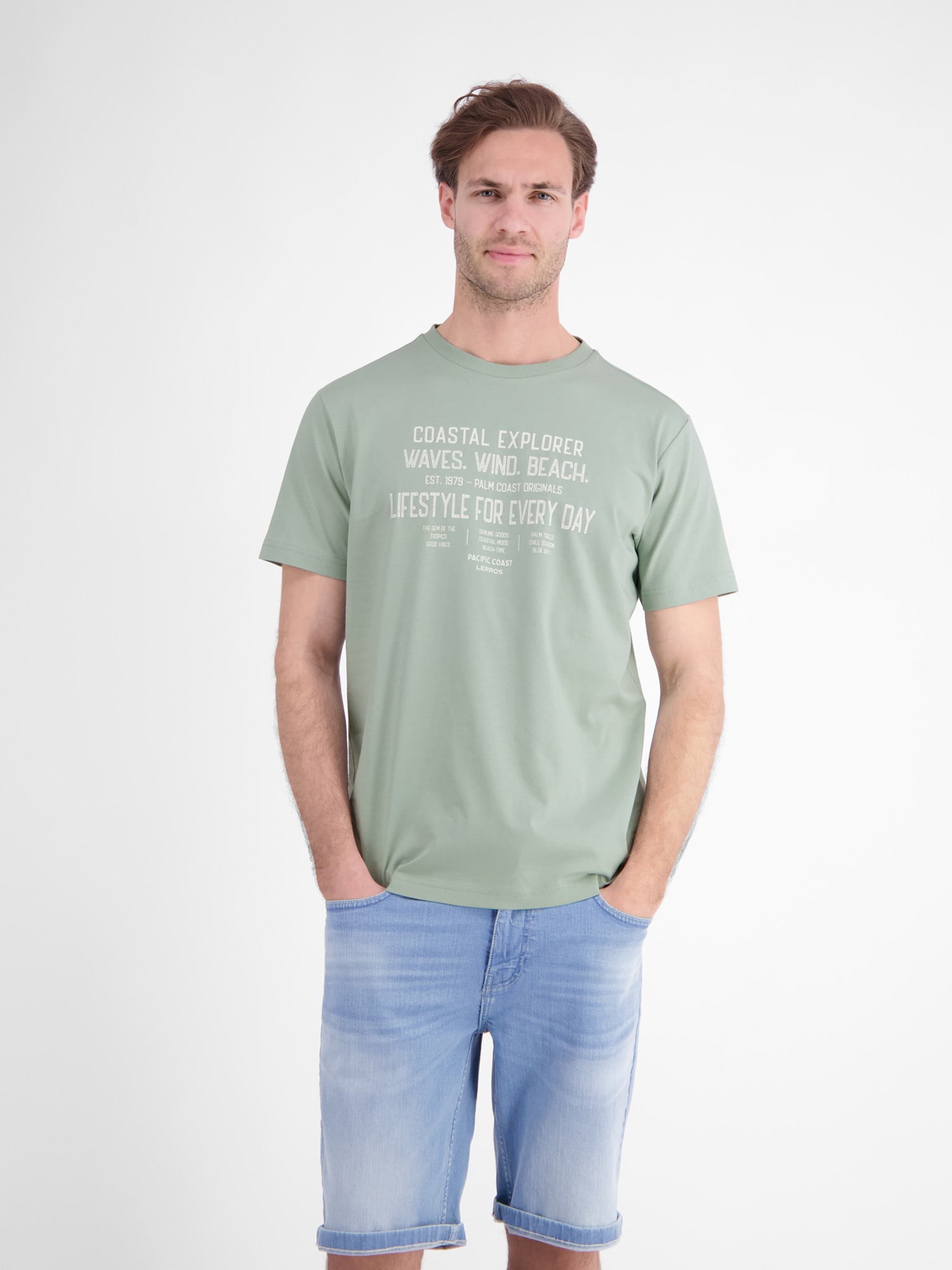 LERROS T-Shirt »Sportliches T-Shirt aus Baumwolle mit coolem Slogan-Print«