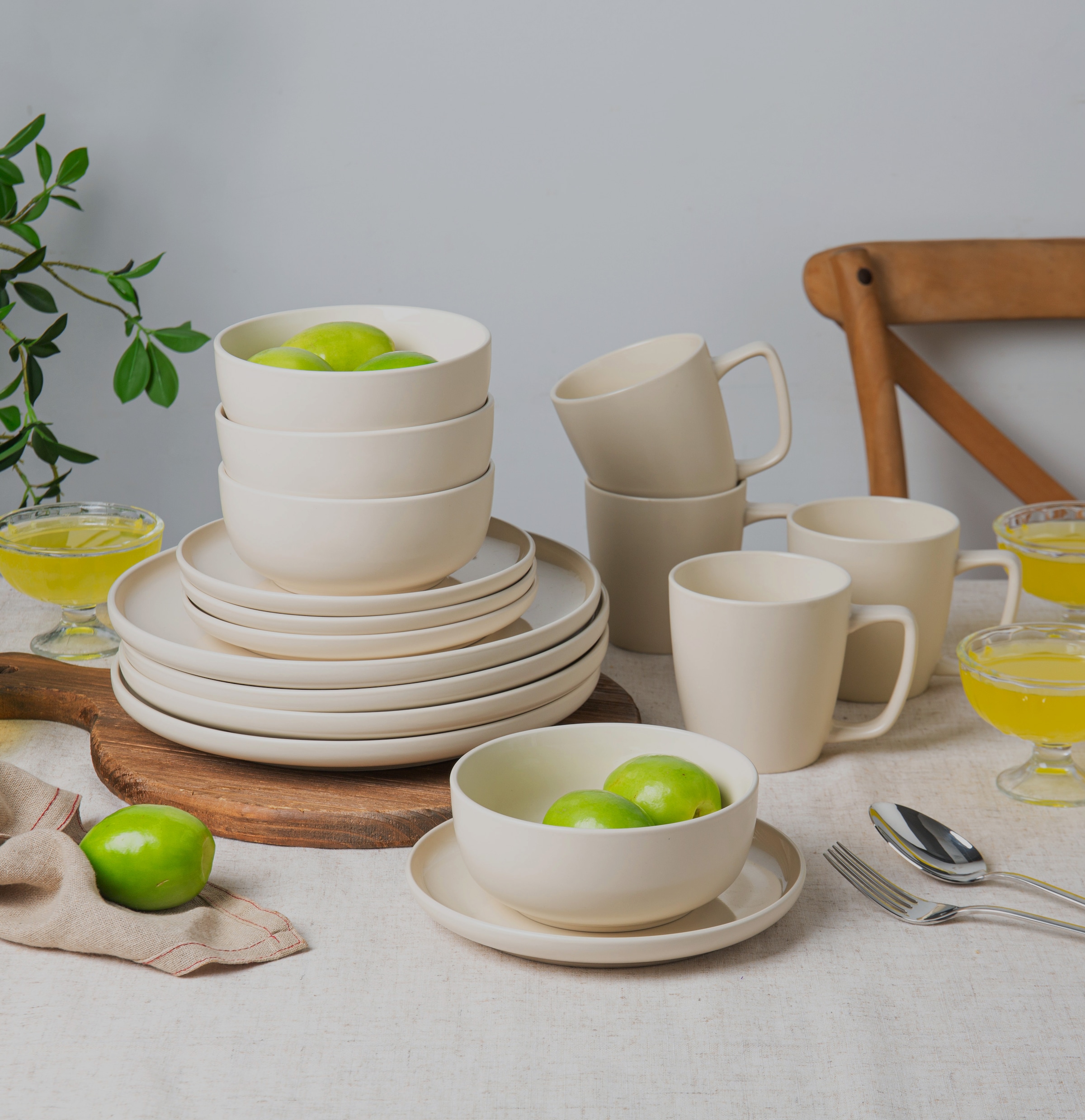 my home Geschirr-Set »Timula, außen matt, innen glänzend«, (Set, 16 tlg.), spülmaschinenfest und mikrowellengeeignet