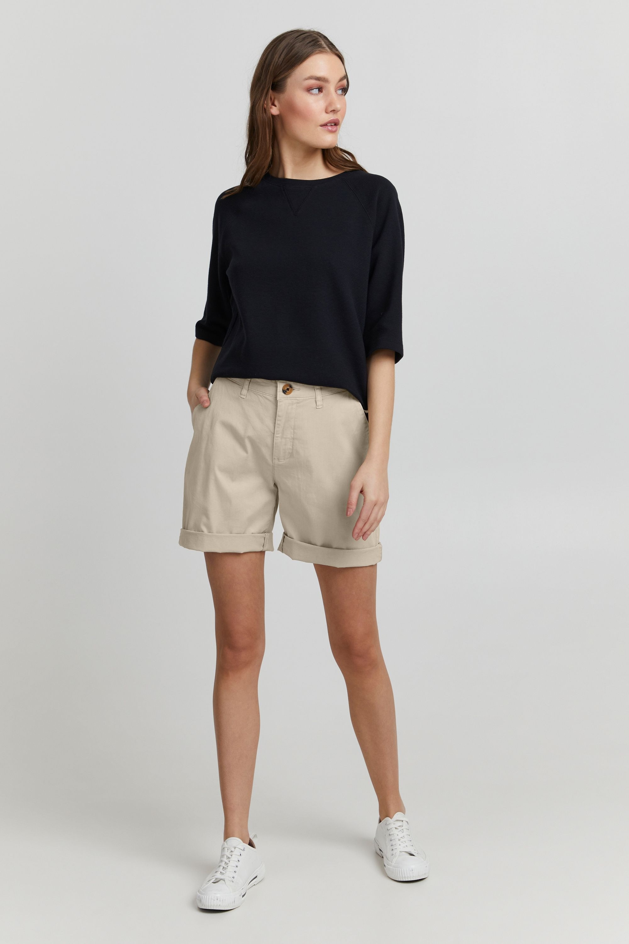 OXMO Shorts »Shorts OXCharline«