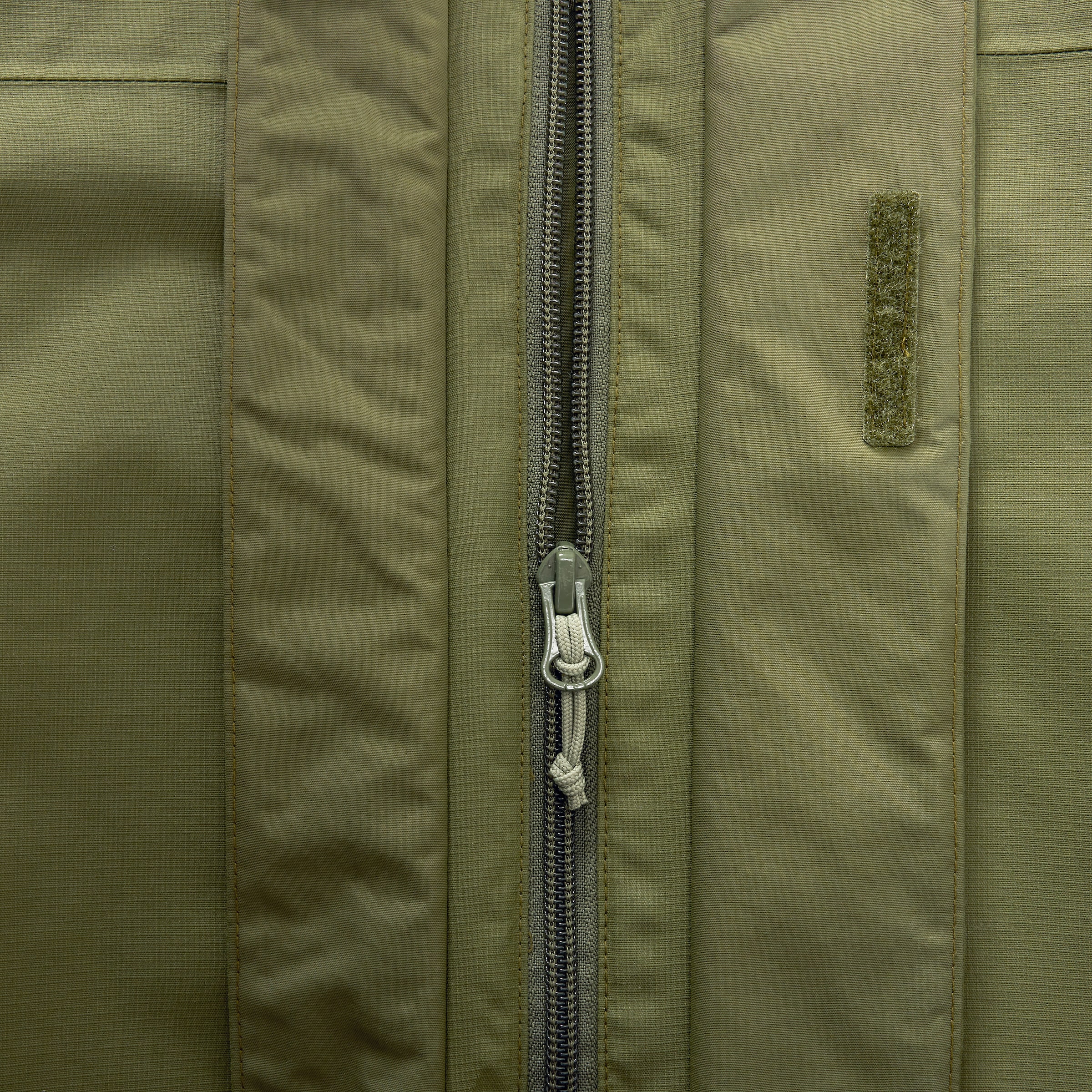 Berghaus Funktionsjacke »M DELUGE PRO 3.0 JKT« mit Sturmklappe, atmungsaktiv, wasserdicht, aus Polyester