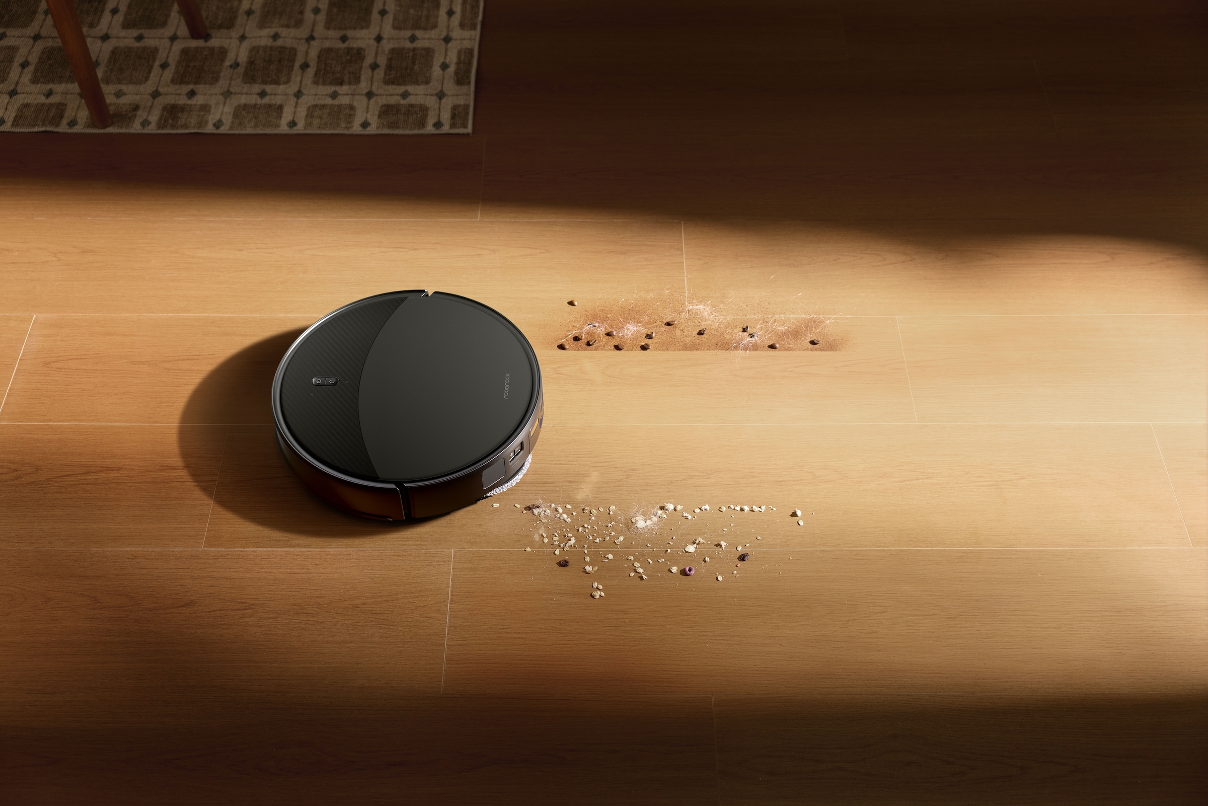 Roborock Saugroboter »mit Wischfunktion Saros 20X mit 36.000 Pa, 7,98cm flach, Mop‑Abnahme« überwindet 8,8 cm hohe Schwellen, StarSight 2.0 Navigationssystem