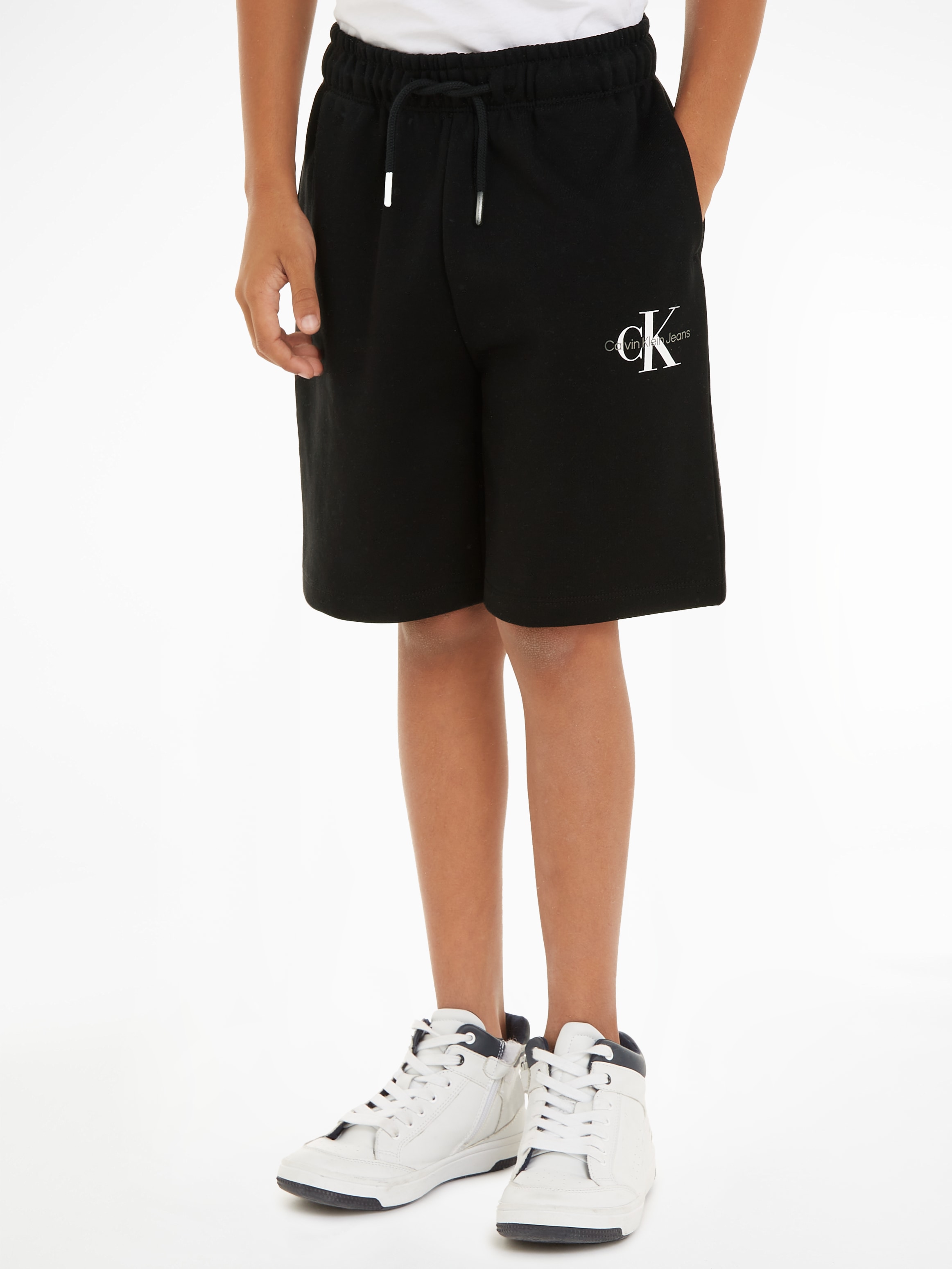 Shorts »MONOGRAM RELAXED SHORTS«, Kinder bis 16 Jahre