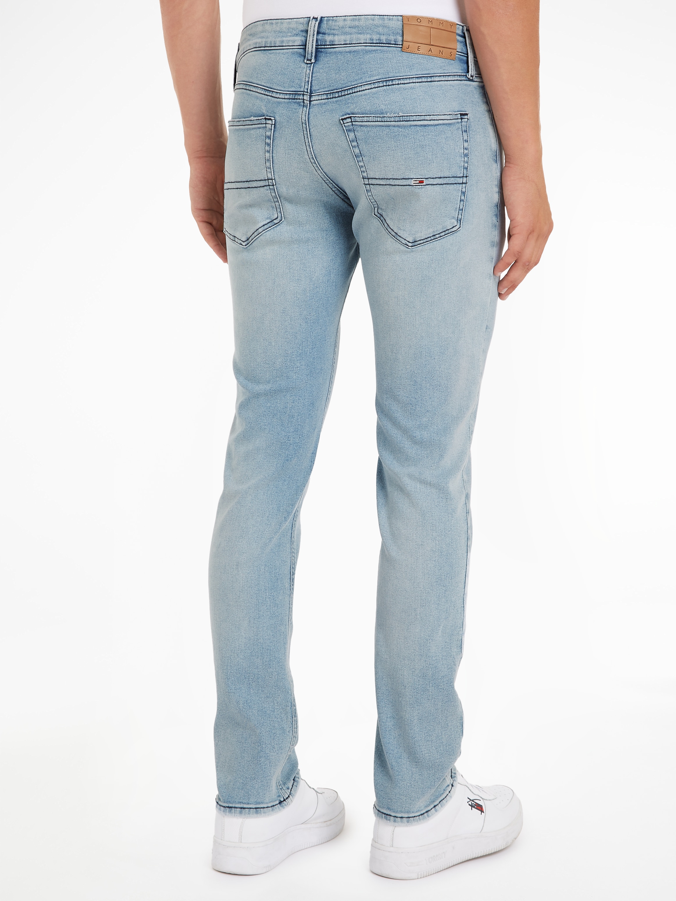 Tommy Jeans Slim-fit-Jeans »SCANTON SLIM«, mit Abrieb- und Destroyeddetails