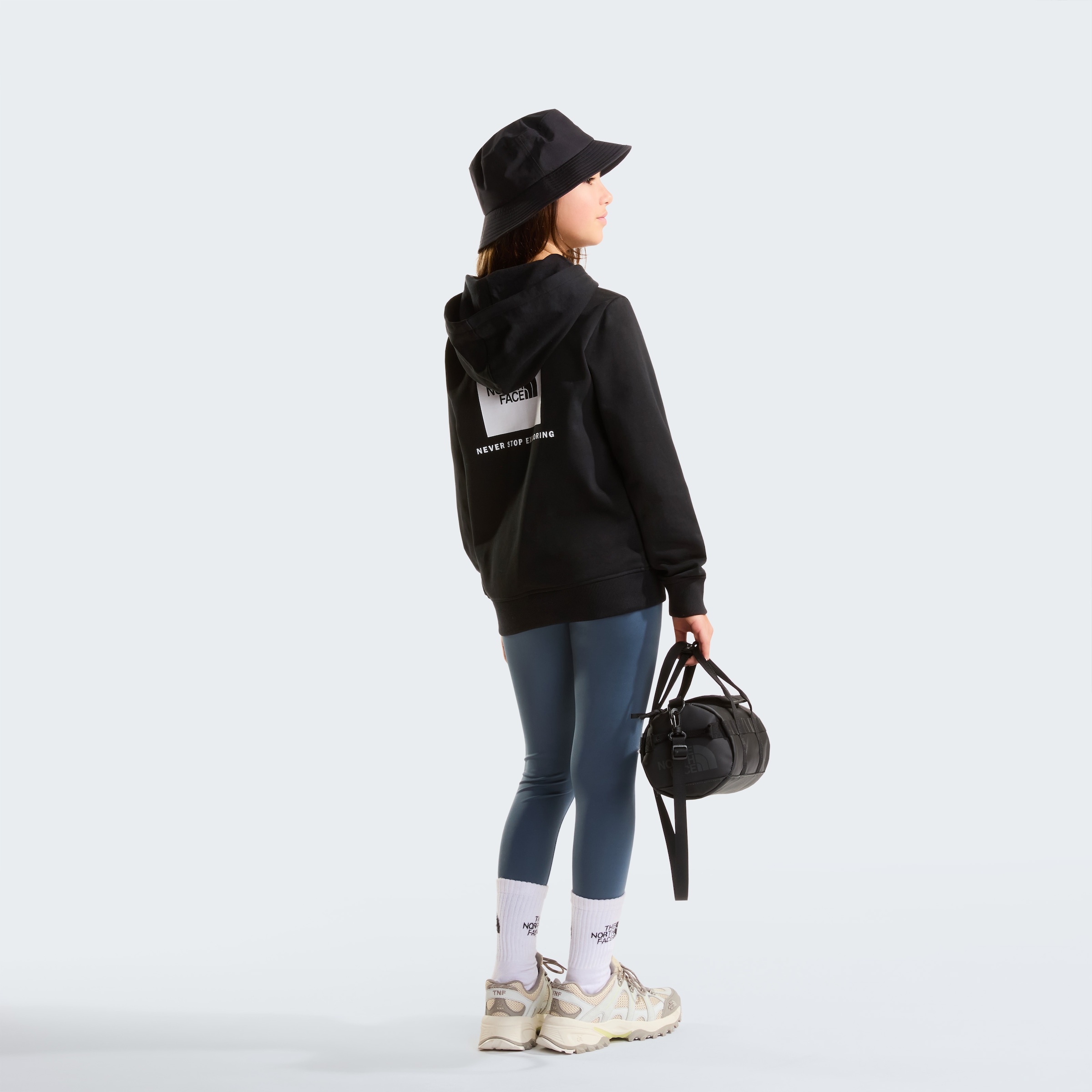 The North Face Kapuzensweatshirt »TEEN BOX NSE REGULAR HOODIE«, mit Logos auf Vorder- und Rückseite, aus Baumwolle, mit Rippbündchen
