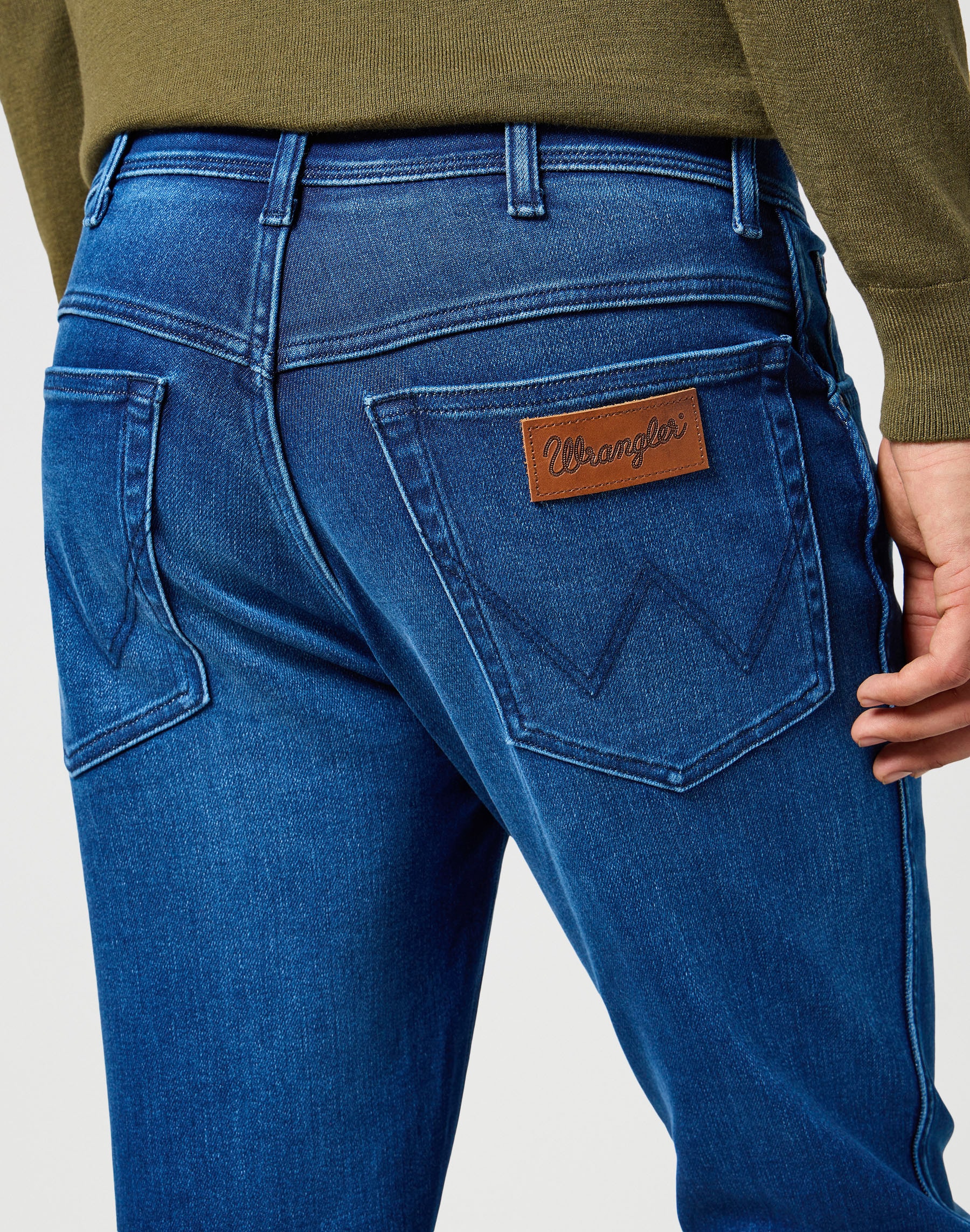 Wrangler 5-Pocket-Jeans »TEXAS SLIM FREE TO STRETCH« Free to stretch material