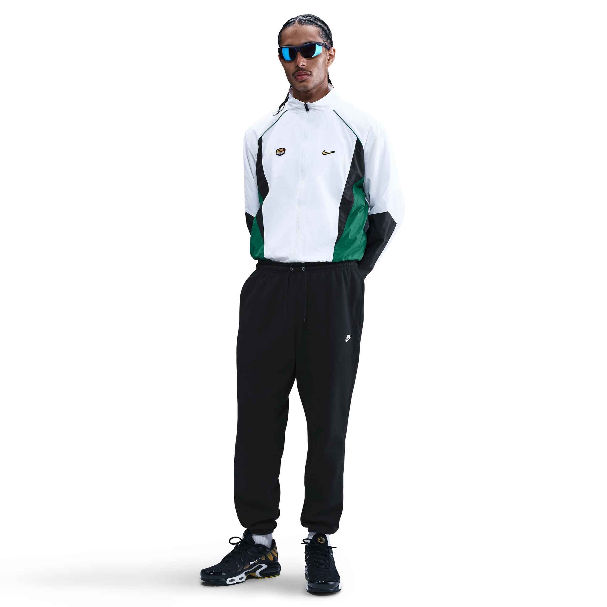 Nike Sportswear Sporthose »M NK CLUB BB CUFF PANT«  mit angerautem Fleece innen, mit seitlichen Taschen