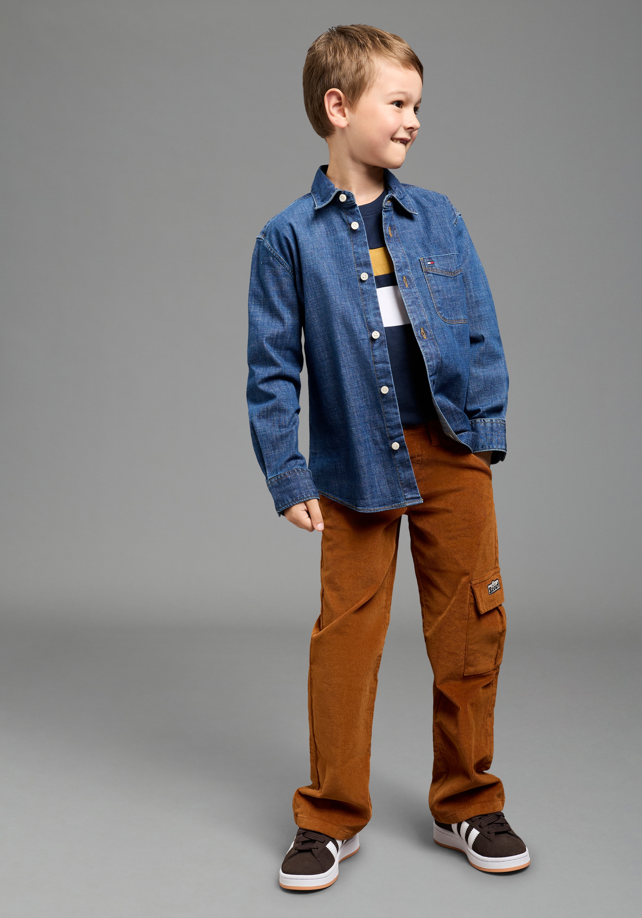 Scout Cordhose »Cordhose mit Cargotasche - NEU von SCOUT«  Cargo-Cordhose in lässige Passform und innenliegendem Gummizug